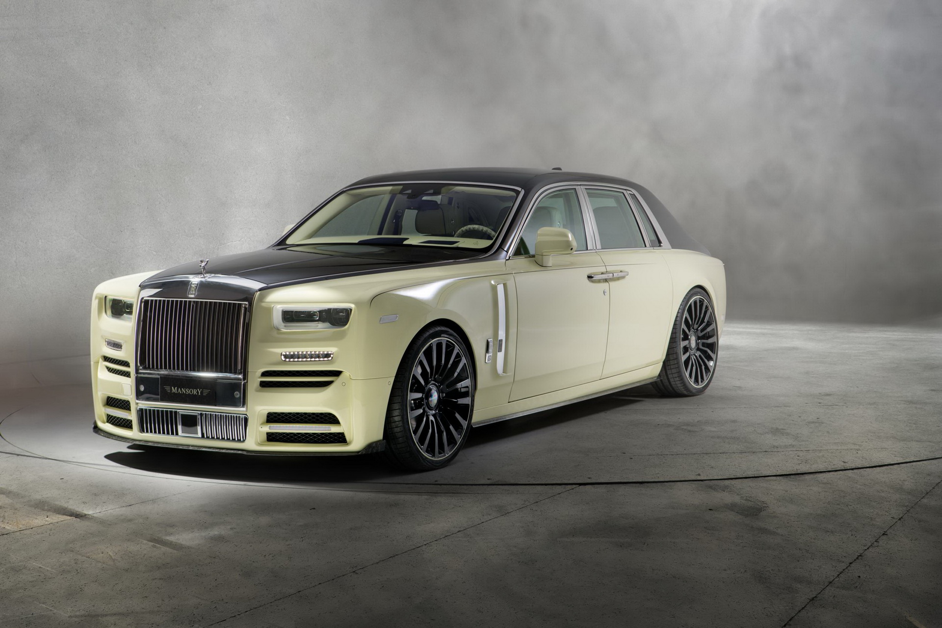 mansory rolls royce phantom allnew 7 Mansory’s Take On The New Rolls-Royce Phantom Offers More Luxury, 602 HP