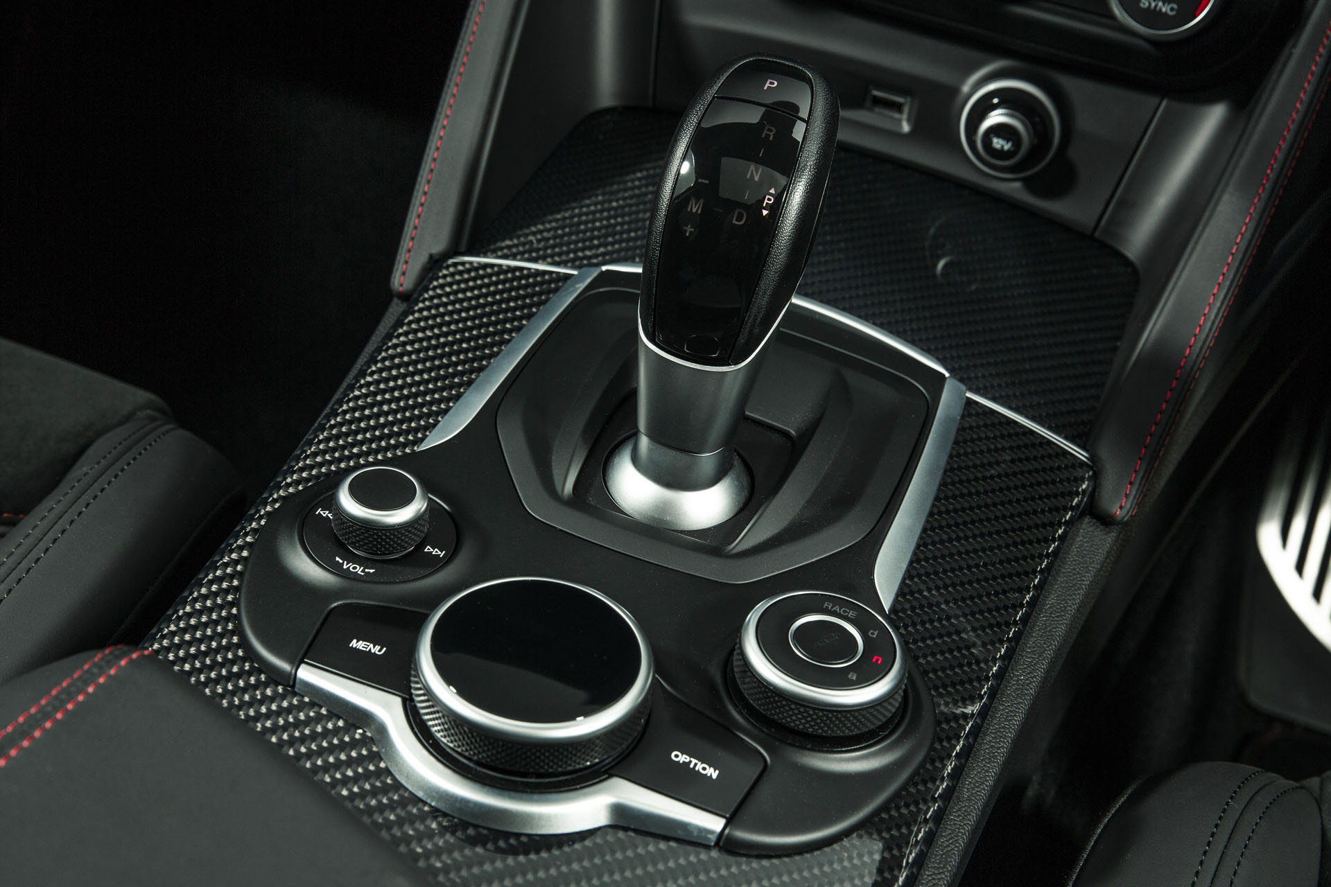 2019-alfa-romeo-stelvio-quadrifoglio-57 Start Your Morning Off Right With 125 Photos Of The Alfa Romeo Stelvio Quadrifoglio