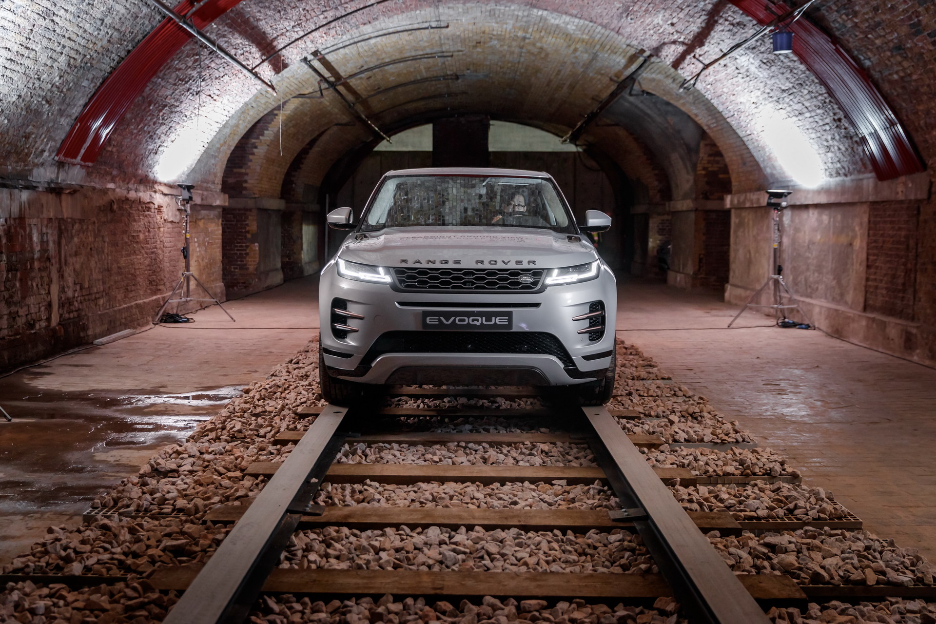 2020 Range Rover Evoque II 47 2020 Range Rover Evoque Is A Baby Velar In A Short Skirt (Live Gallery)