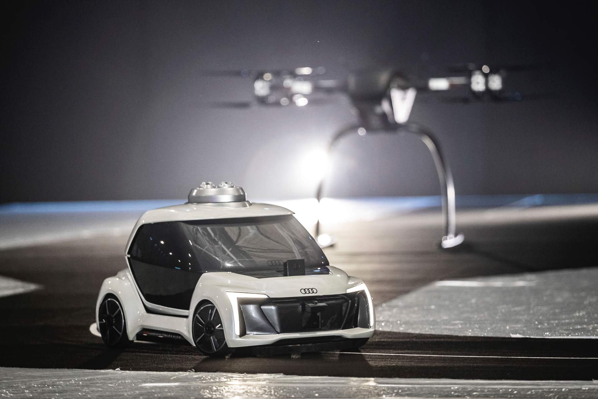 Audi, Airbus and Italdesign test Flying Taxi Concept Audi, AirBus And Italdesign’s Pop.Up Flying Taxi Concept Takes Off For The First Time