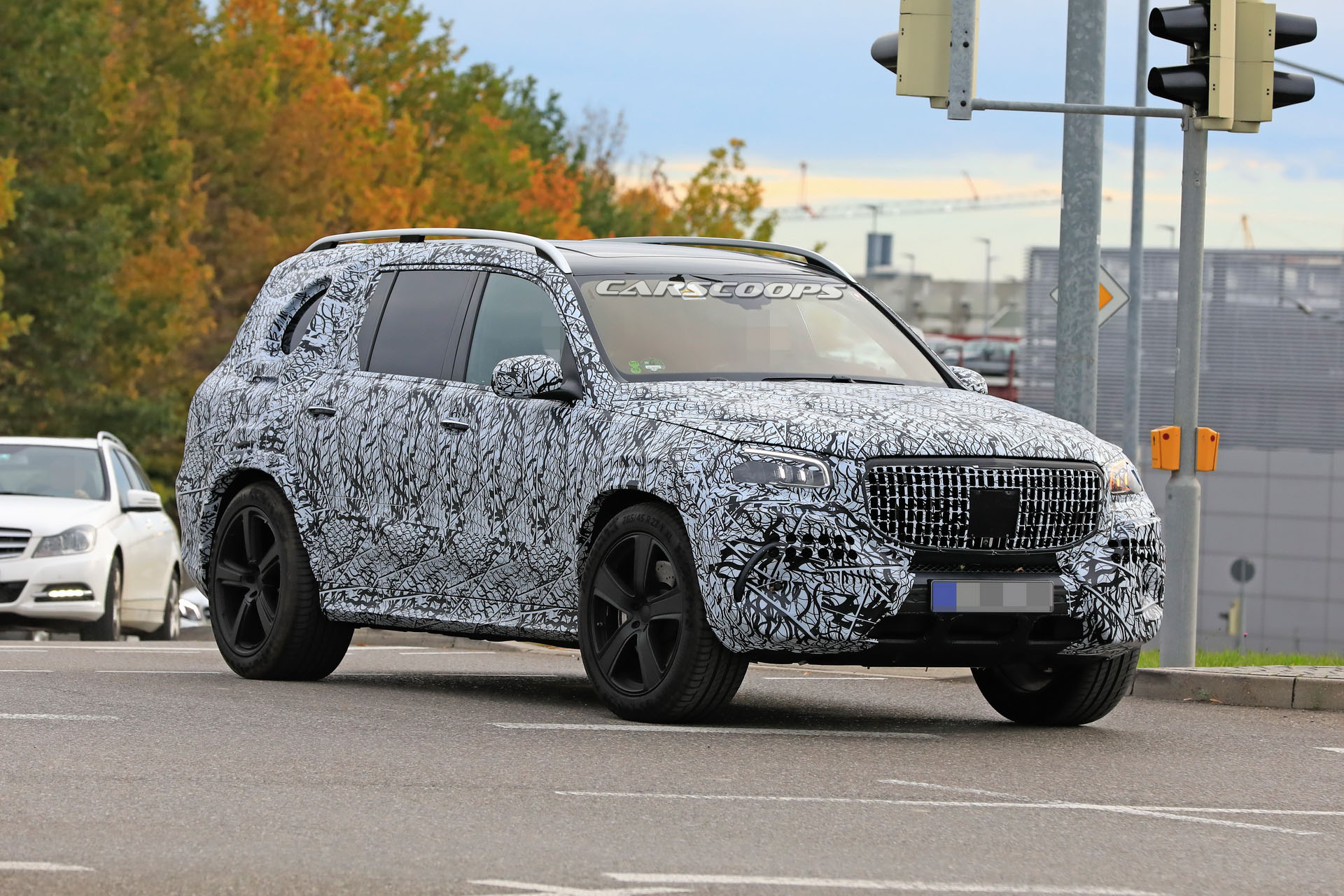 Mercedes-Maybach-GLS-13 2020 Mercedes-Maybach GLS Fires A Warning Shot At Bentley Bentayga