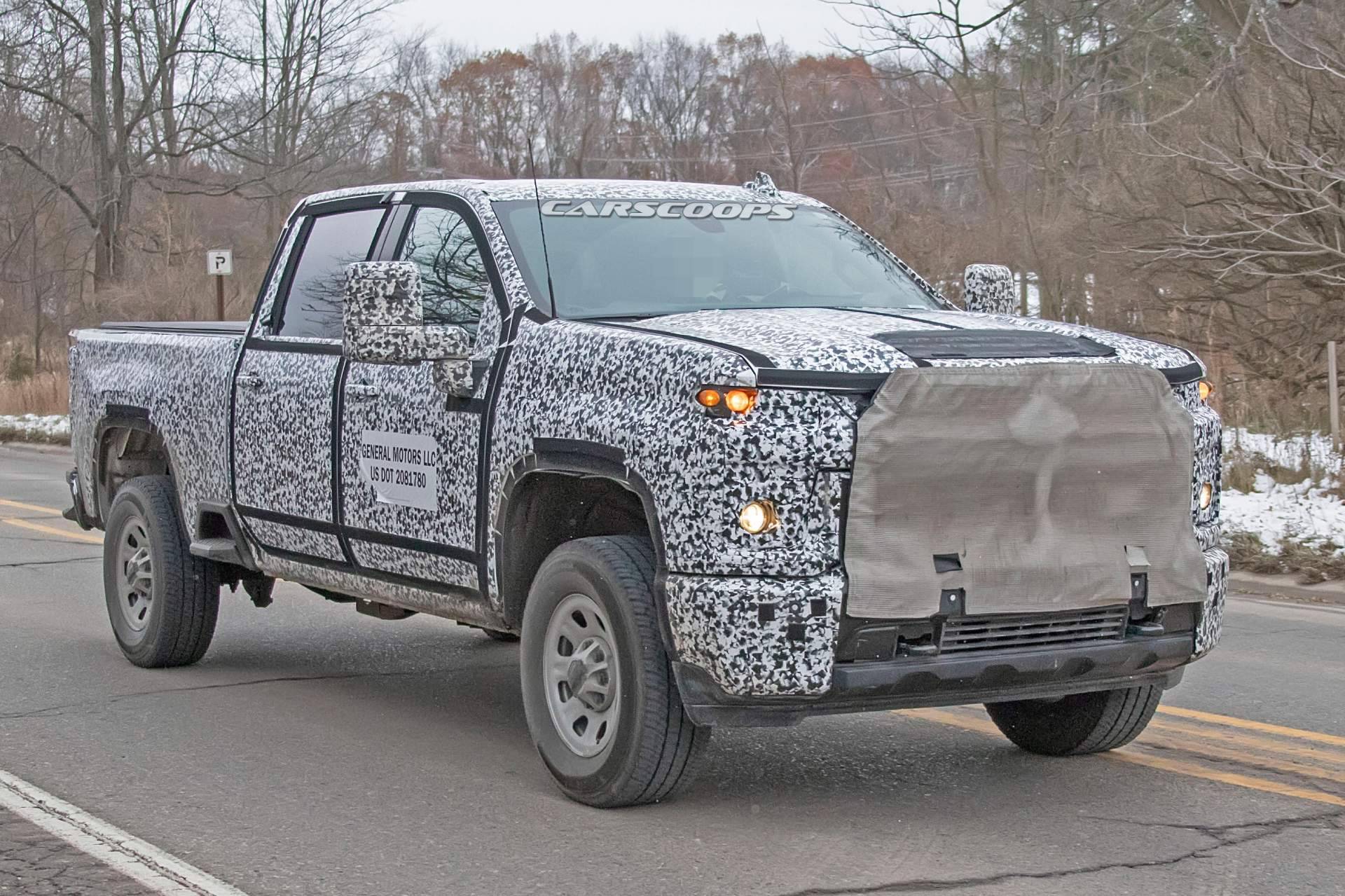2020 Chevrolet Silverado HD spy shots 11 2020 Chevrolet Silverado HD Drops Heavy Camo To Show 1500-Inspired Design