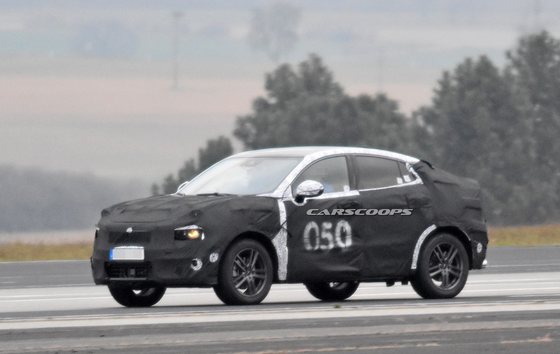 Lynk & Co SUV Coupe Spy 4 Lynk & Co’s Latest Prototype Is A Stylish SUV Coupe