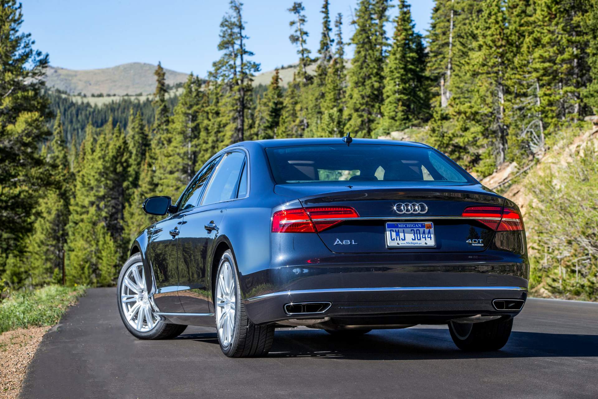 2018 Audi A8 L 1 Grab A 2018 Audi RS7 With A Massive $17,500 Discount While You Still Can