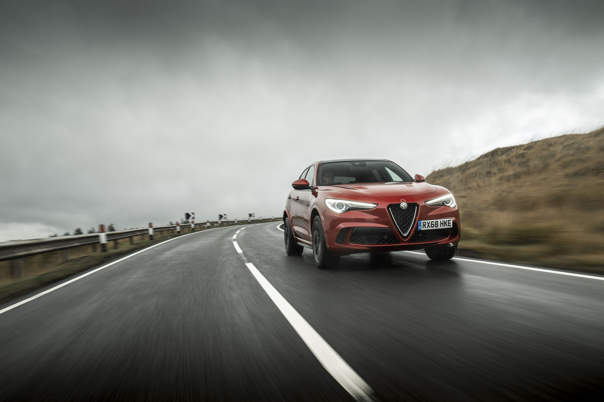 2019-alfa-romeo-stelvio-quadrifoglio-38 Start Your Morning Off Right With 125 Photos Of The Alfa Romeo Stelvio Quadrifoglio