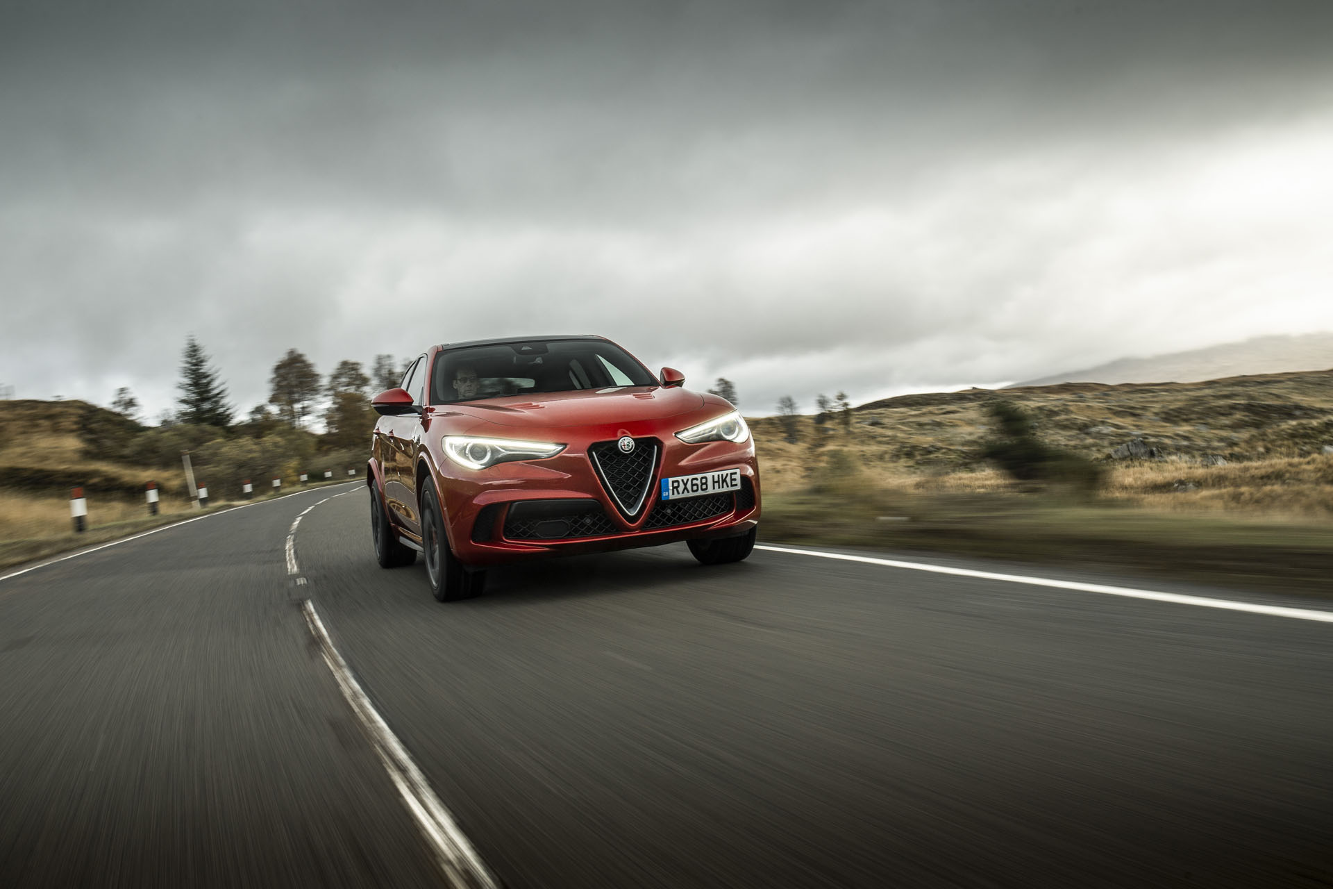 2019-alfa-romeo-stelvio-quadrifoglio-24 Start Your Morning Off Right With 125 Photos Of The Alfa Romeo Stelvio Quadrifoglio
