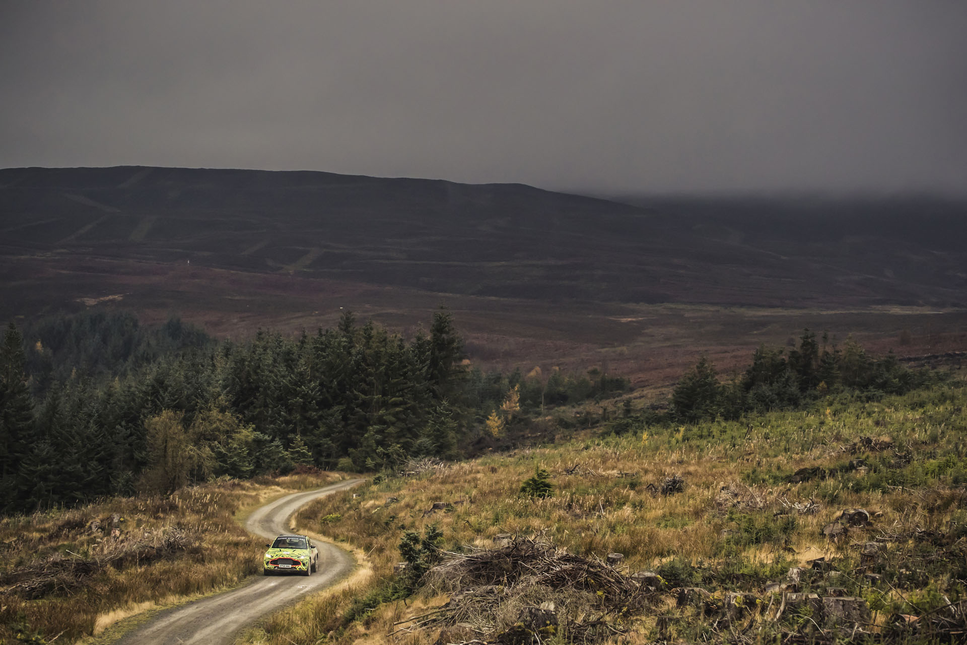Aston Martin5th / 6th November 2018Photo: Drew Gibson Aston Martin Gets To Work On The DBX Crossover