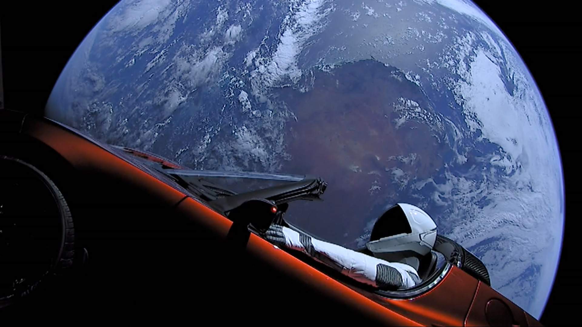 Tesla Roadster and Starman in space 4 Elon Musk’s Tesla Roadster And Starman Now Cruising Past Mars