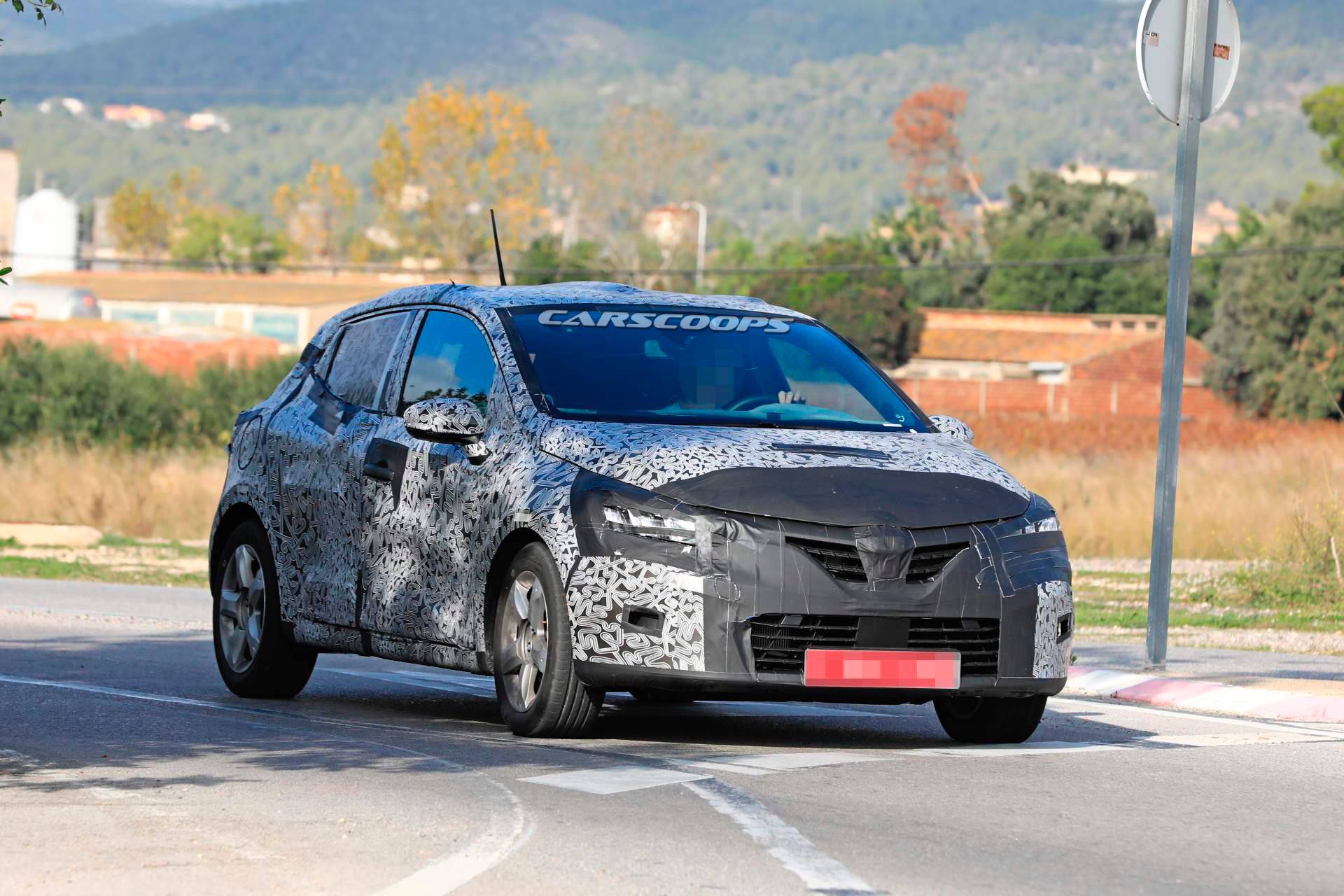 2019 Renault Clio spy shots 3 2019 Renault Clio Spied Looking More Familiar As It Drops Padded Camo