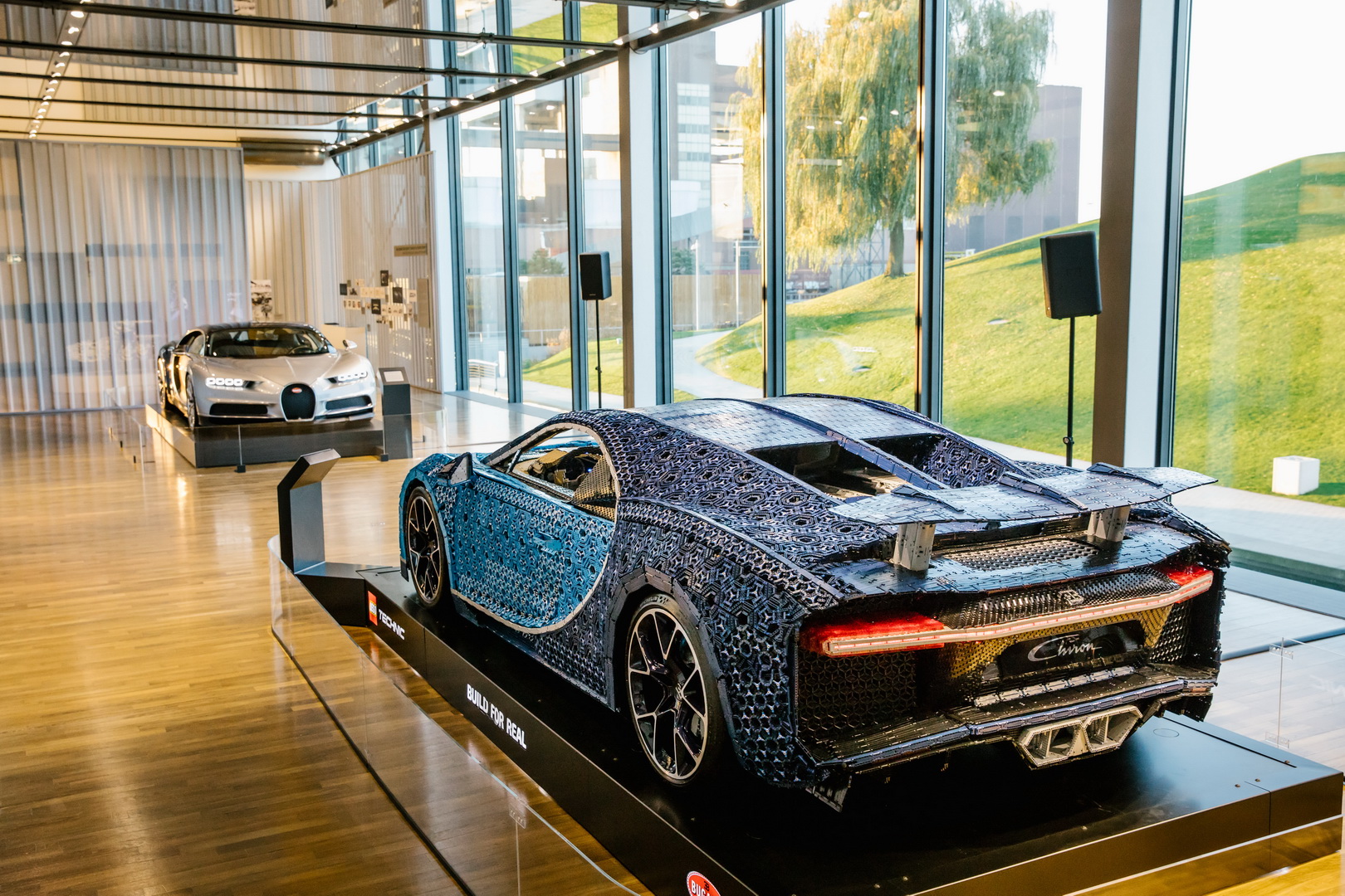 bugatti chiron lego chiron autostadt 3 Life-Size Lego Bugatti Chiron Joins The Real Thing At VW Car Museum