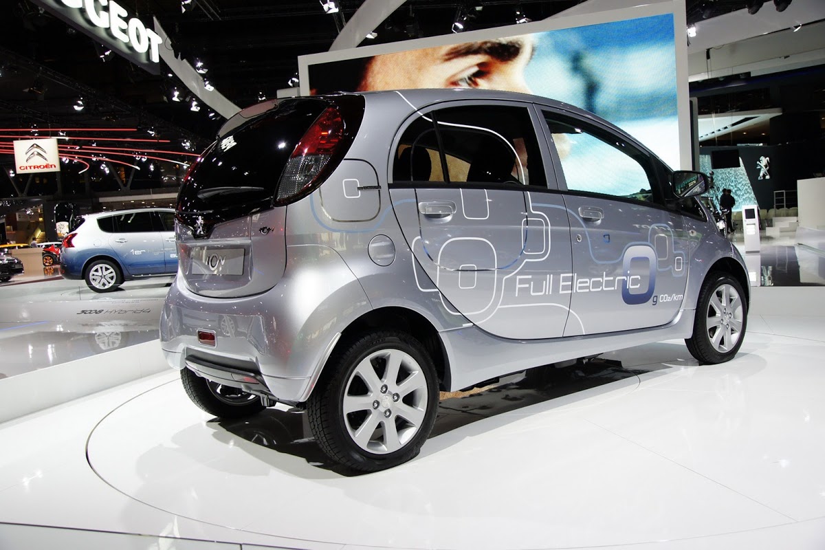 Free2Move-Paris-3 PSA’s Free2Move Ride-Sharing Service Launches In Paris