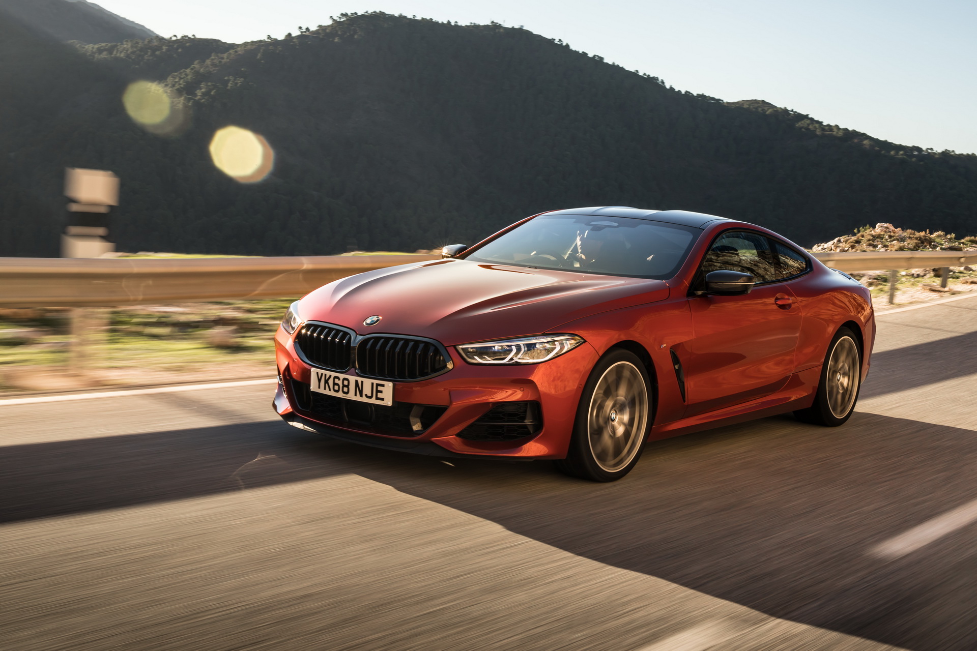 2019-BMW-8-Series-UK-12 2019 BMW 8-Series Coupe Lands In The UK Priced From £76,270