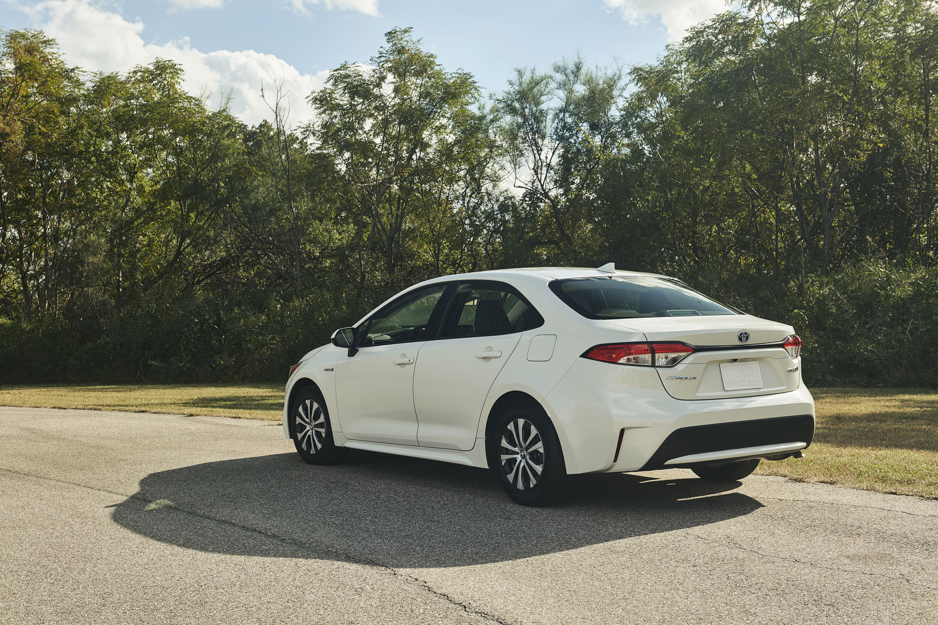 2020-toyota-corolla-hybrid-sedan-10 2020 Toyota Corolla Hybrid Sedan Is An Undercover Prius