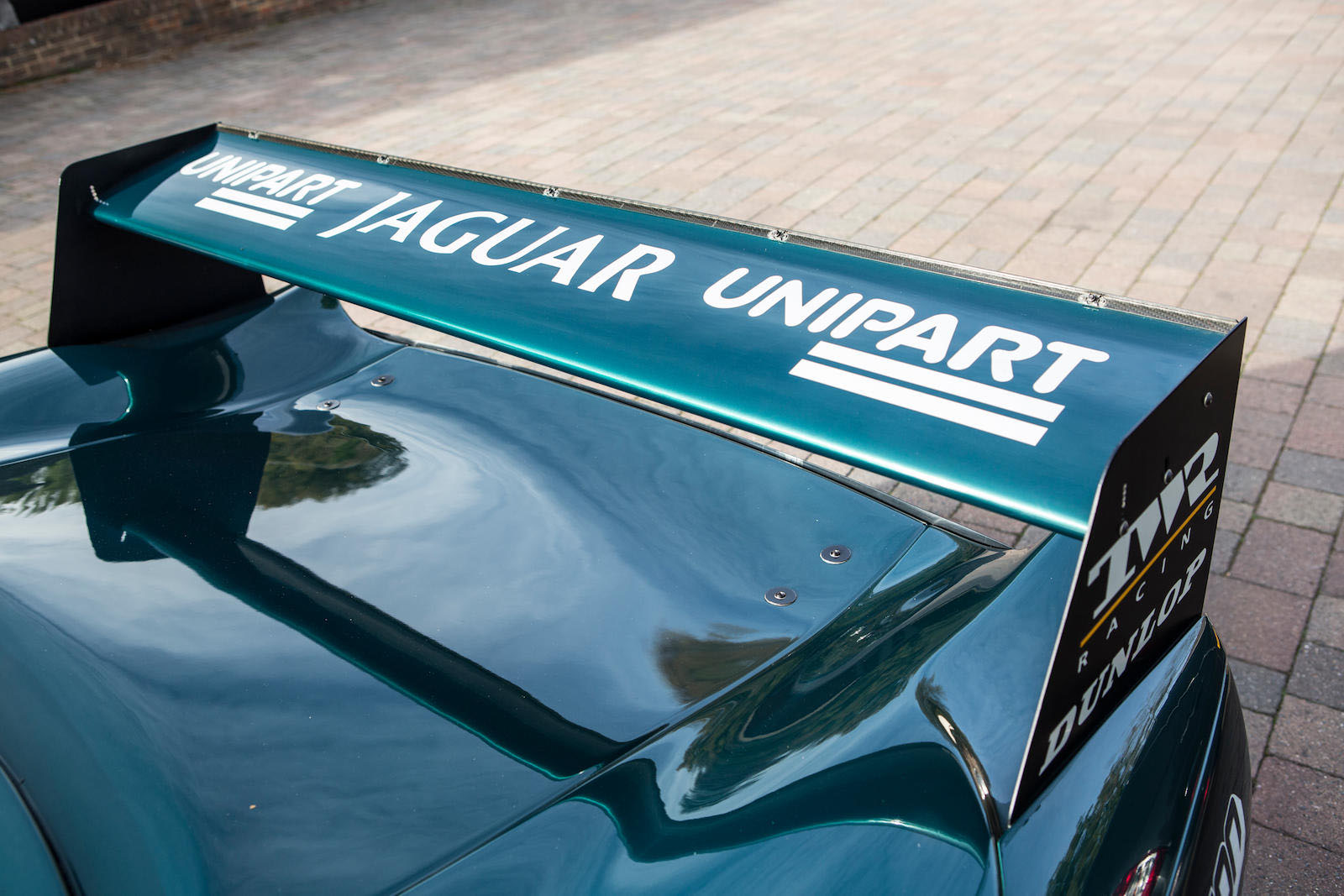 1985-jaguar-xjr6-16 Bonhams May Have Just Made Our Jaguar-Racer Decision Even Harder