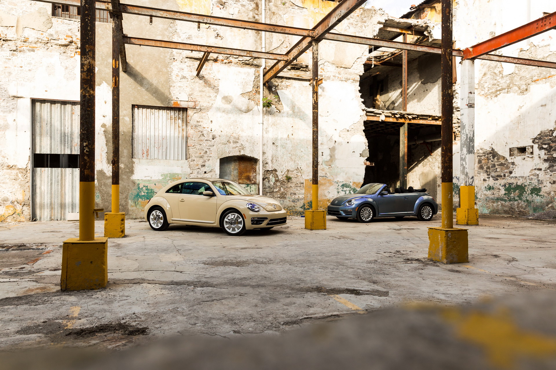 2019_Beetle_Convertible_Final_Edition--0014 Bye Bye VW Beetle! Final Edition Bids Farewells To An Iconic Nameplate