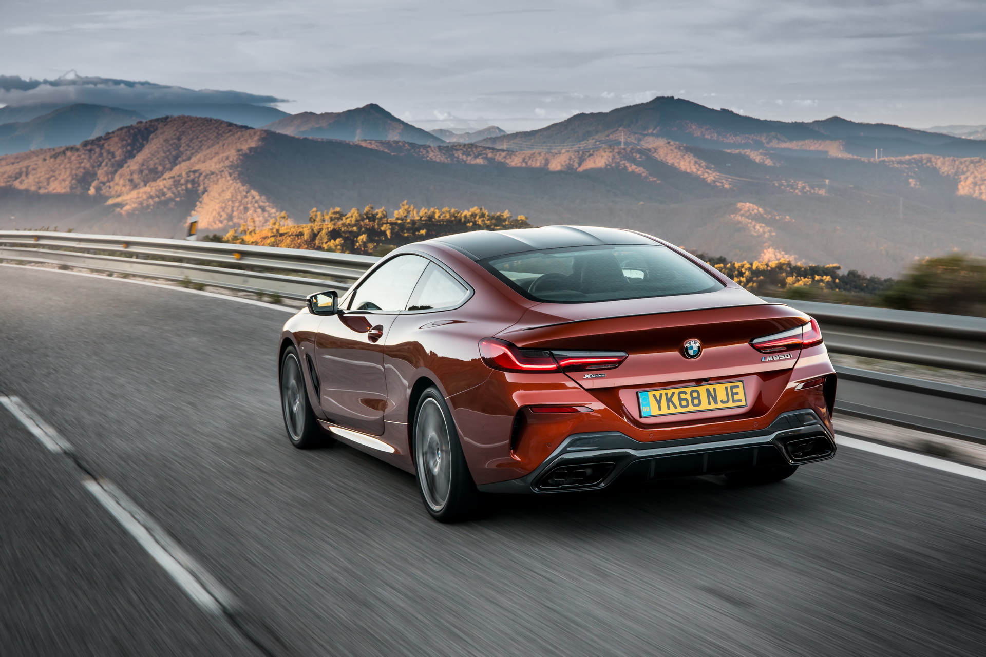 2019-BMW-8-Series-UK-13 2019 BMW 8-Series Coupe Lands In The UK Priced From £76,270