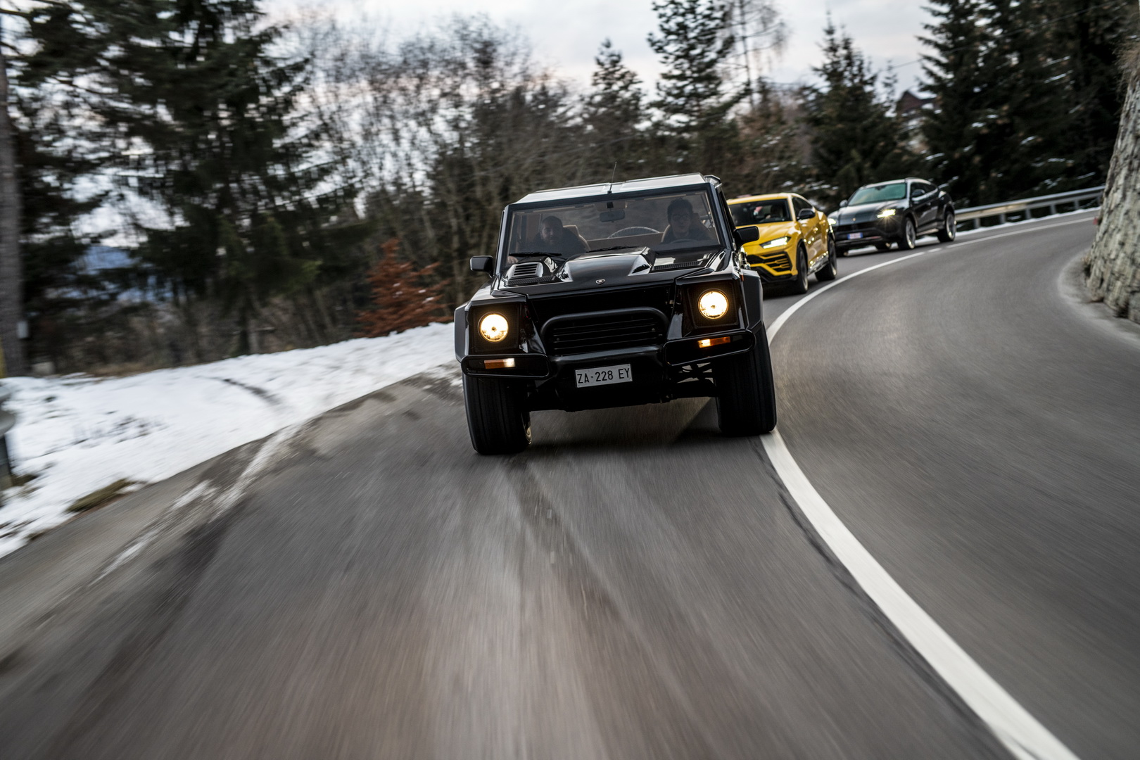 lamborghini urus lm002 80 Lamborghini Urus Convoy Embarks On Special Journey, LM002 Leads The Pack