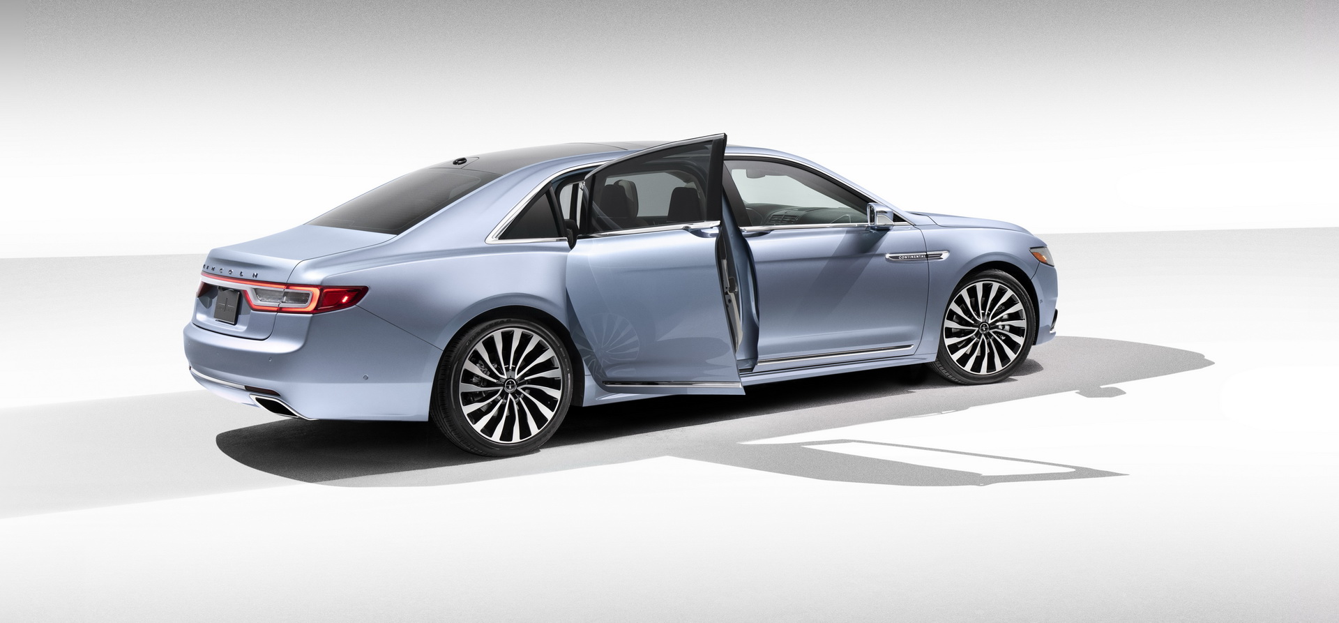 2019 lincoln continental 80th anniversary coach door edition 39 Lincoln Coach Door Continental Will Be Suicide On Your Wallet As Prices Start Over $100,000