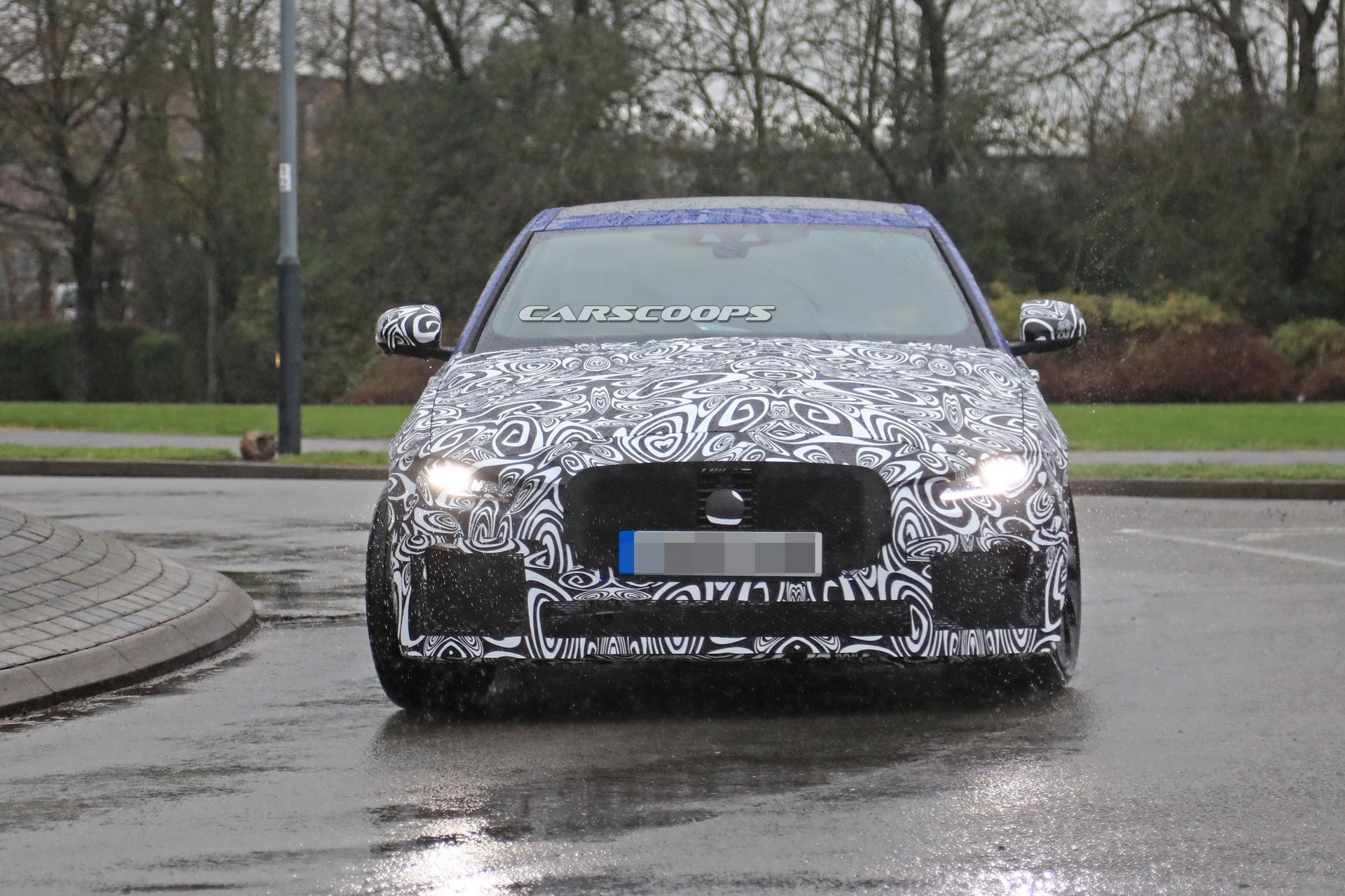 2019 jaguar xe facelift spy 10 2019 Jaguar XE Shaping Up To Be A More Competent 3-Series Rival