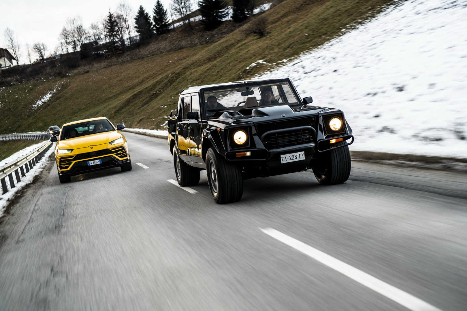 lamborghini urus lm002 75 Lamborghini Urus Convoy Embarks On Special Journey, LM002 Leads The Pack