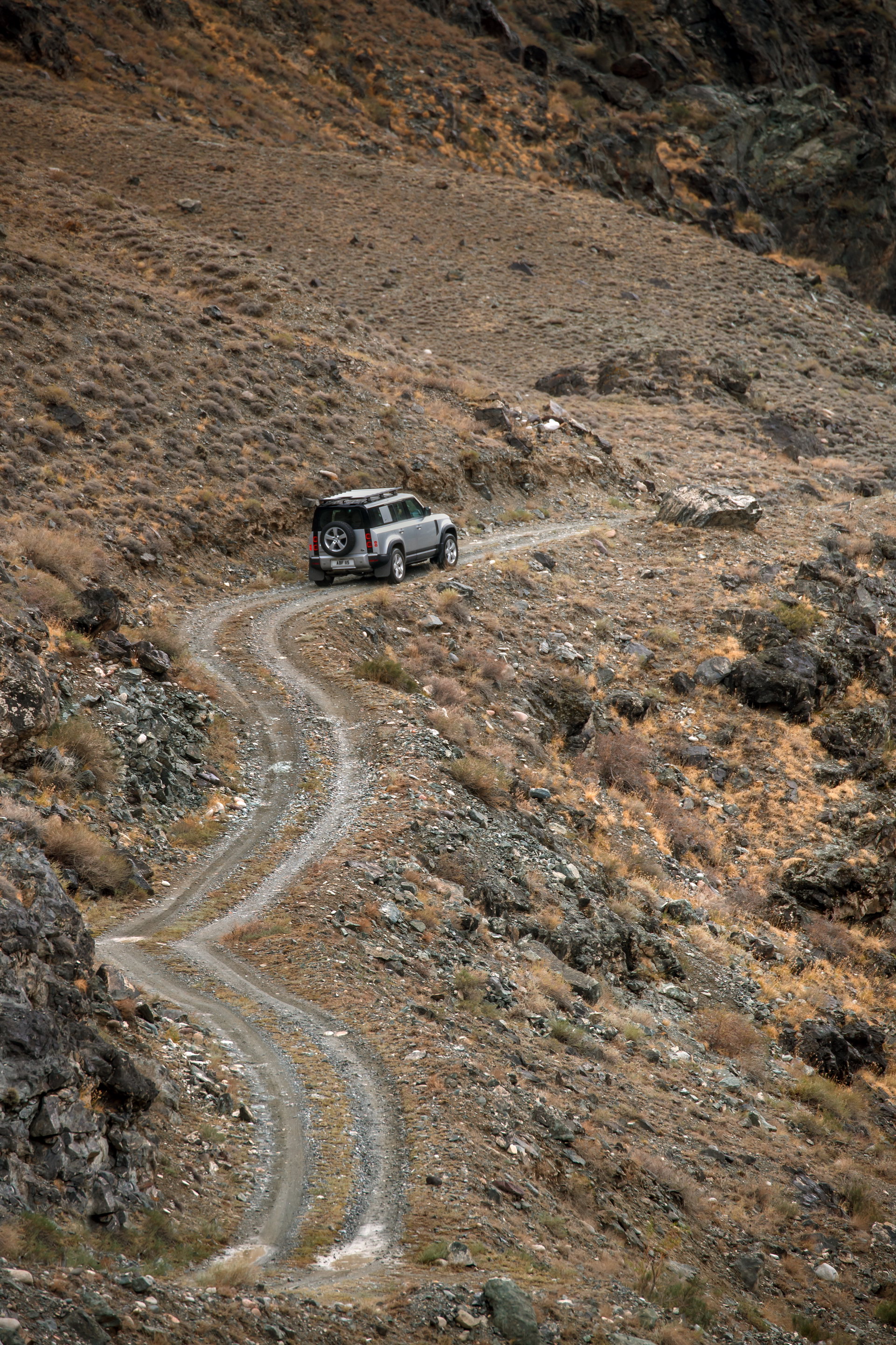 2020 Land Rover Defender Reborn As A Modern 4×4 With Advanced Tech