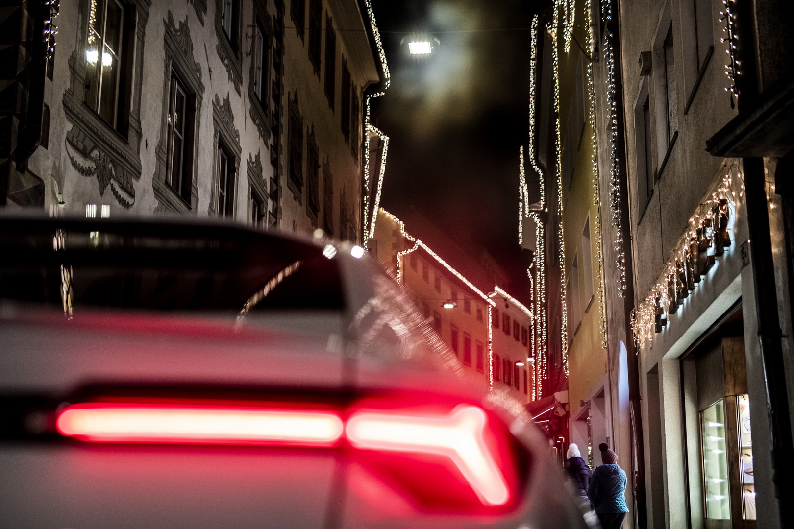 lamborghini urus lm002 40 Lamborghini Urus Convoy Embarks On Special Journey, LM002 Leads The Pack