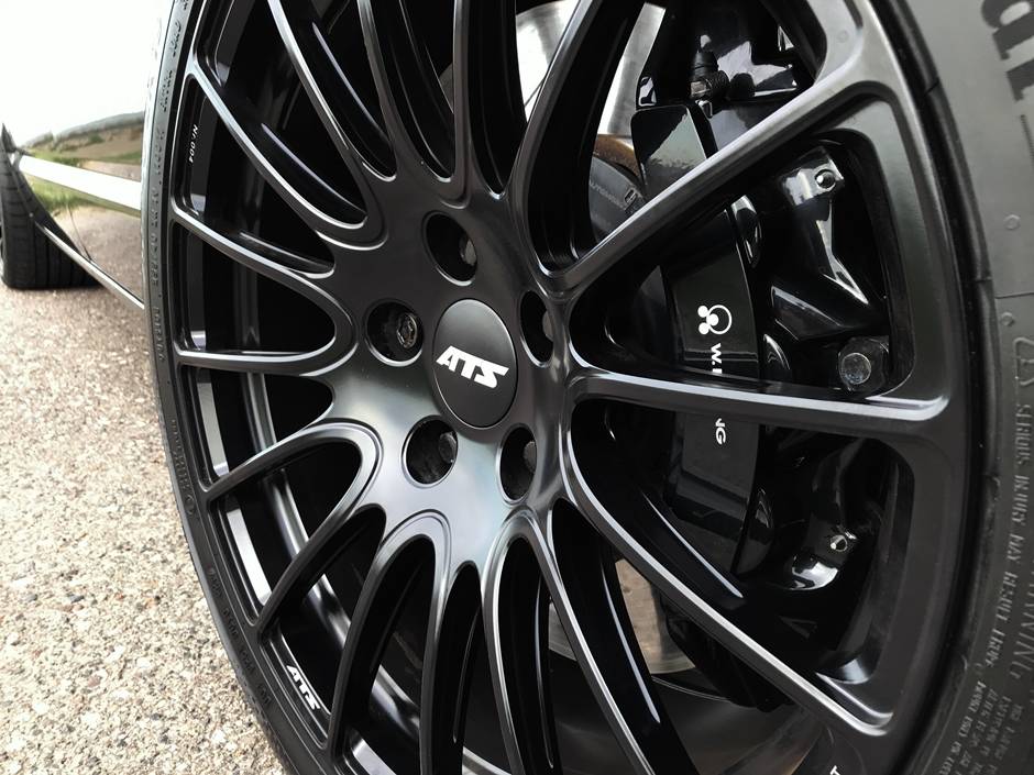 VW Multivan T5 powered by Porsche 911 Turbo engine 76 573HP VW Transporter With Porsche 911 Turbo Engine Is VW Group Synergy At Its Best