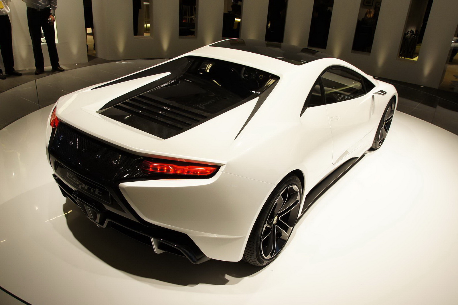 2010-lotus-esprit-09 Lotus Reportedly Working On Chiron-Baiting $2.5 Million Electric Hypercar