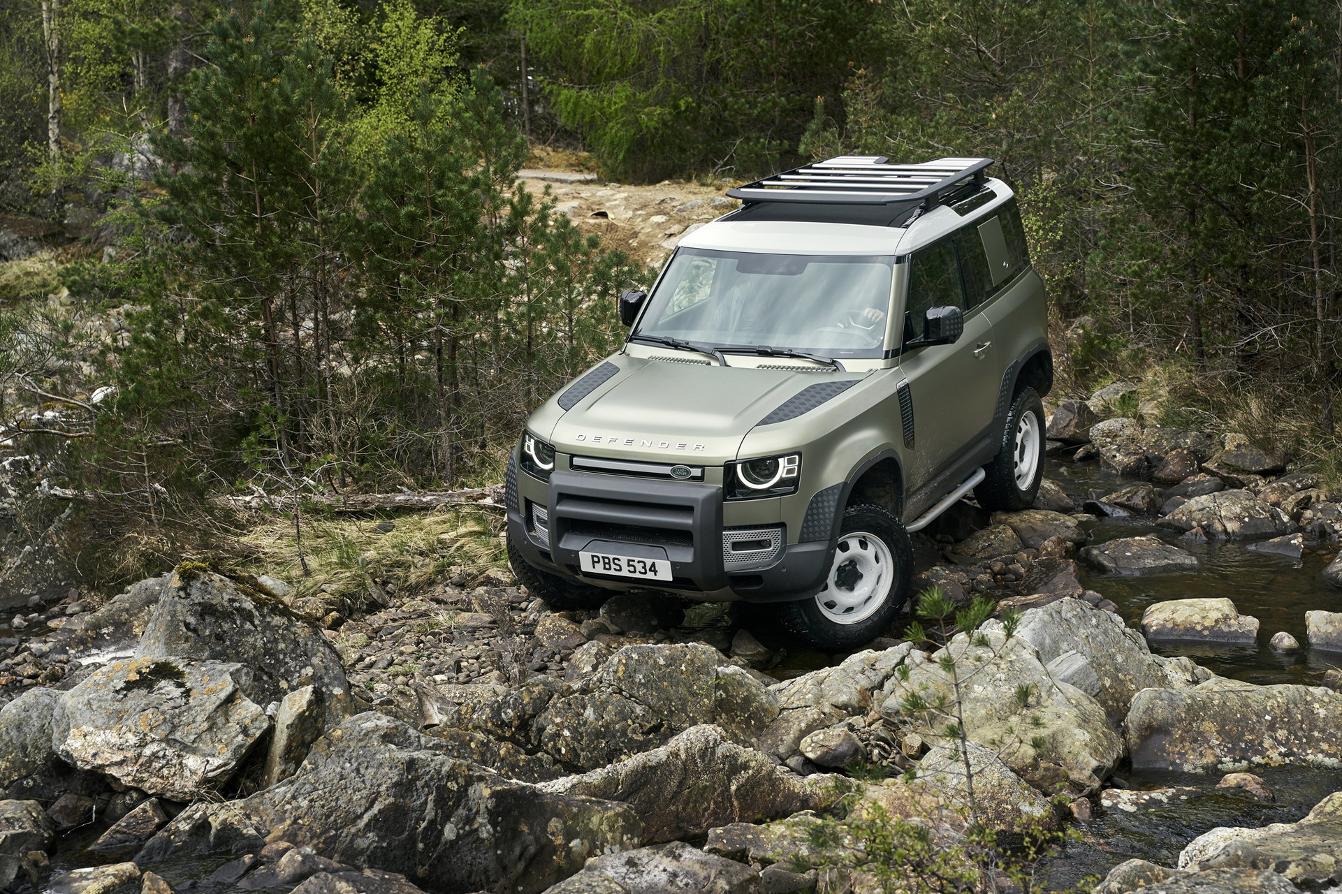 2020 Land Rover Defender Reborn As A Modern 4×4 With Advanced Tech