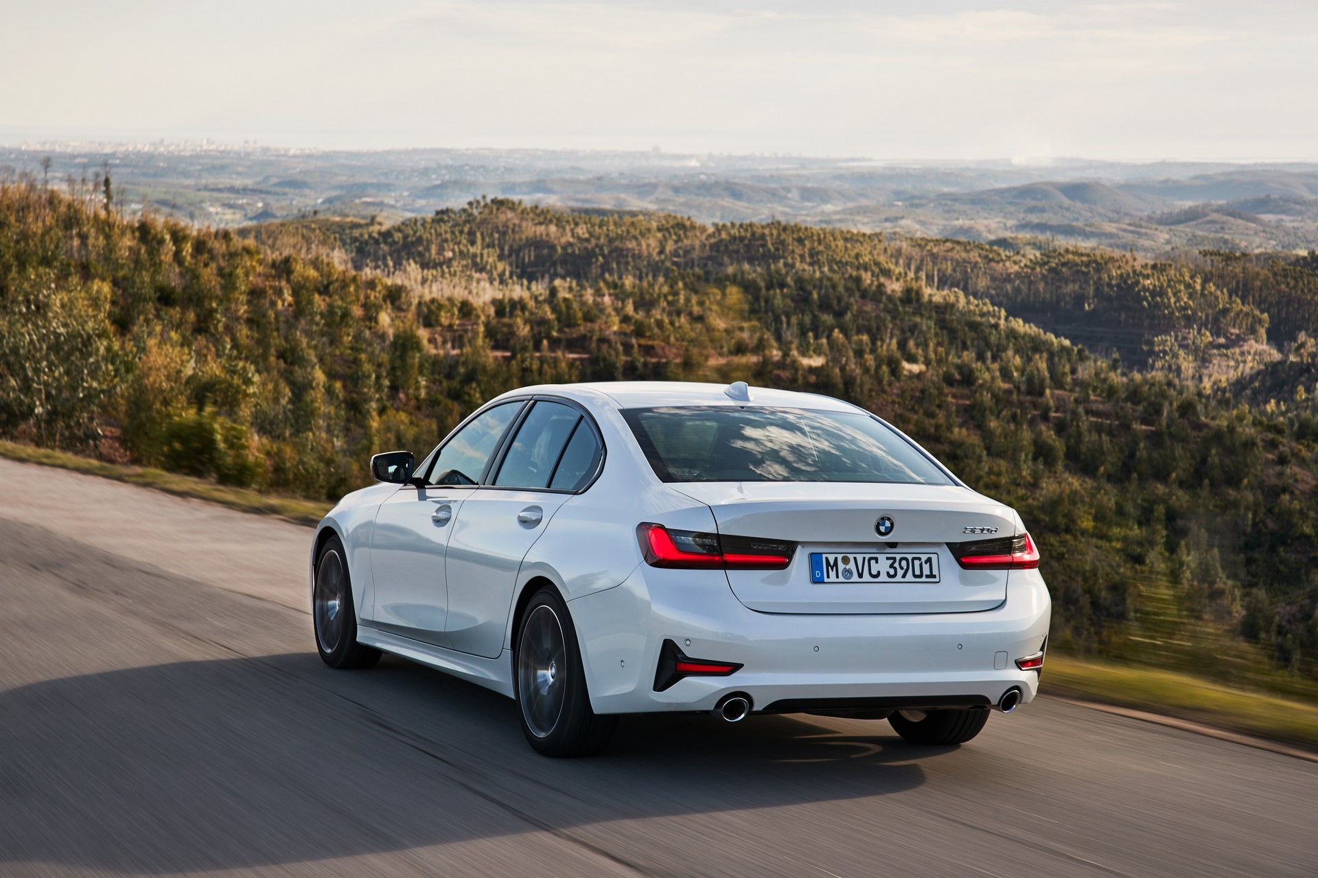 2019 BMW 3-Series-46 First 2019 BMW 3-Series Reviews Are Out (Plus 300+ Photos)