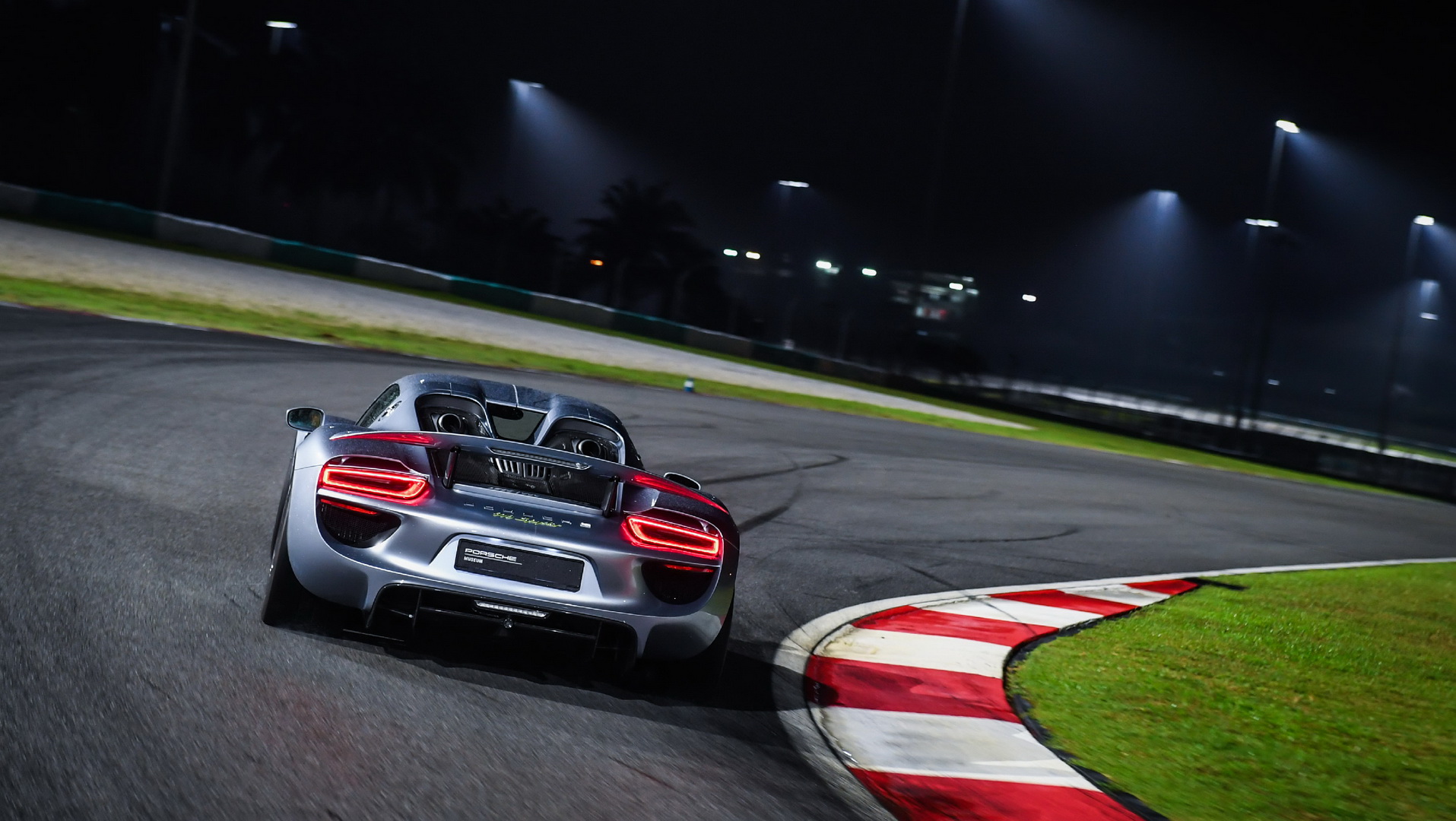 porsche 918 spyder 5 Porsche Sets A 6:30 ‘Ring Lap Time Target For Its Next Hypercar