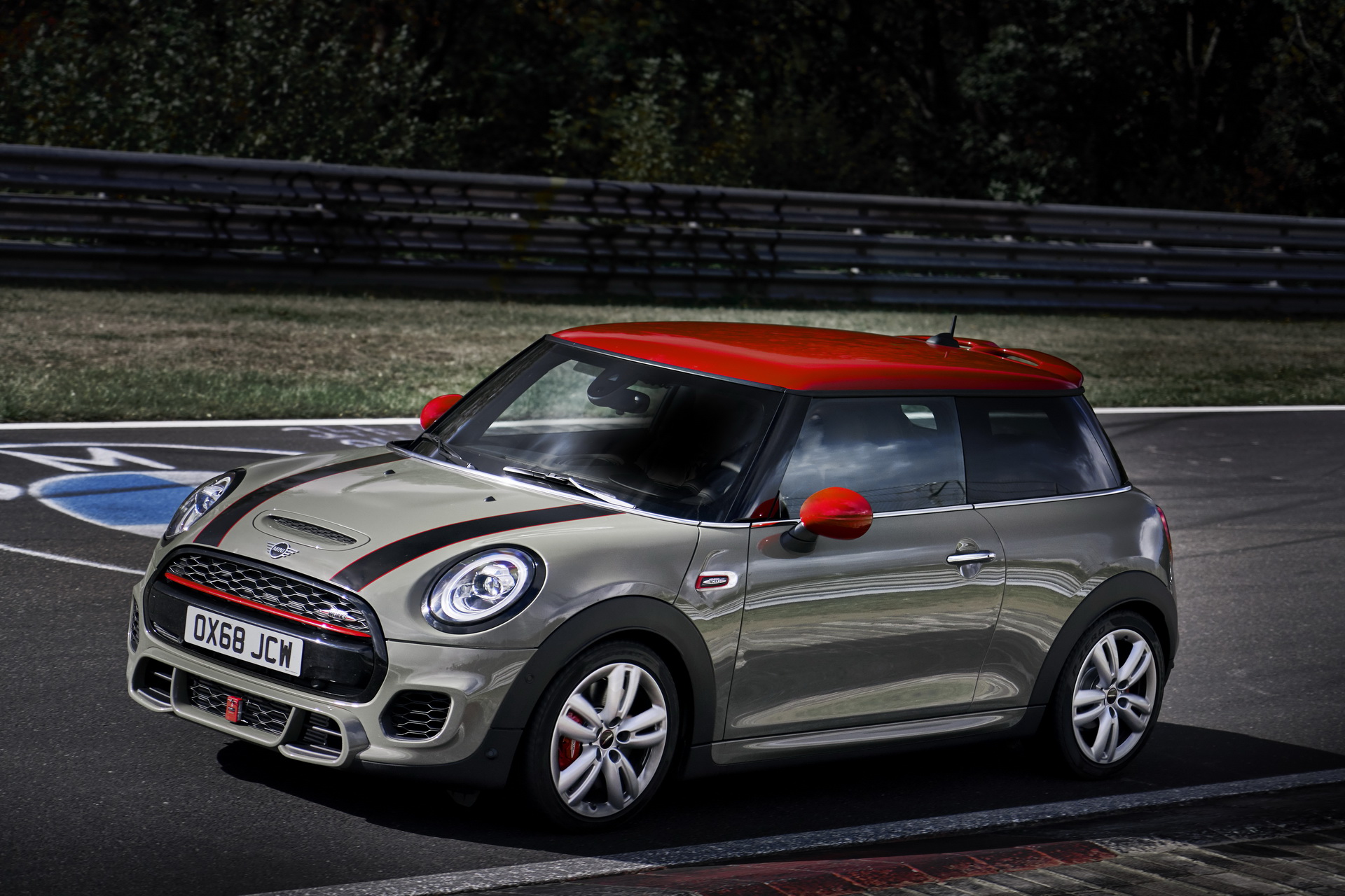 2019-Mini-Cooper-S-JCW-10 Mini Reveals Updated 2019 Cooper S JCW For Europe