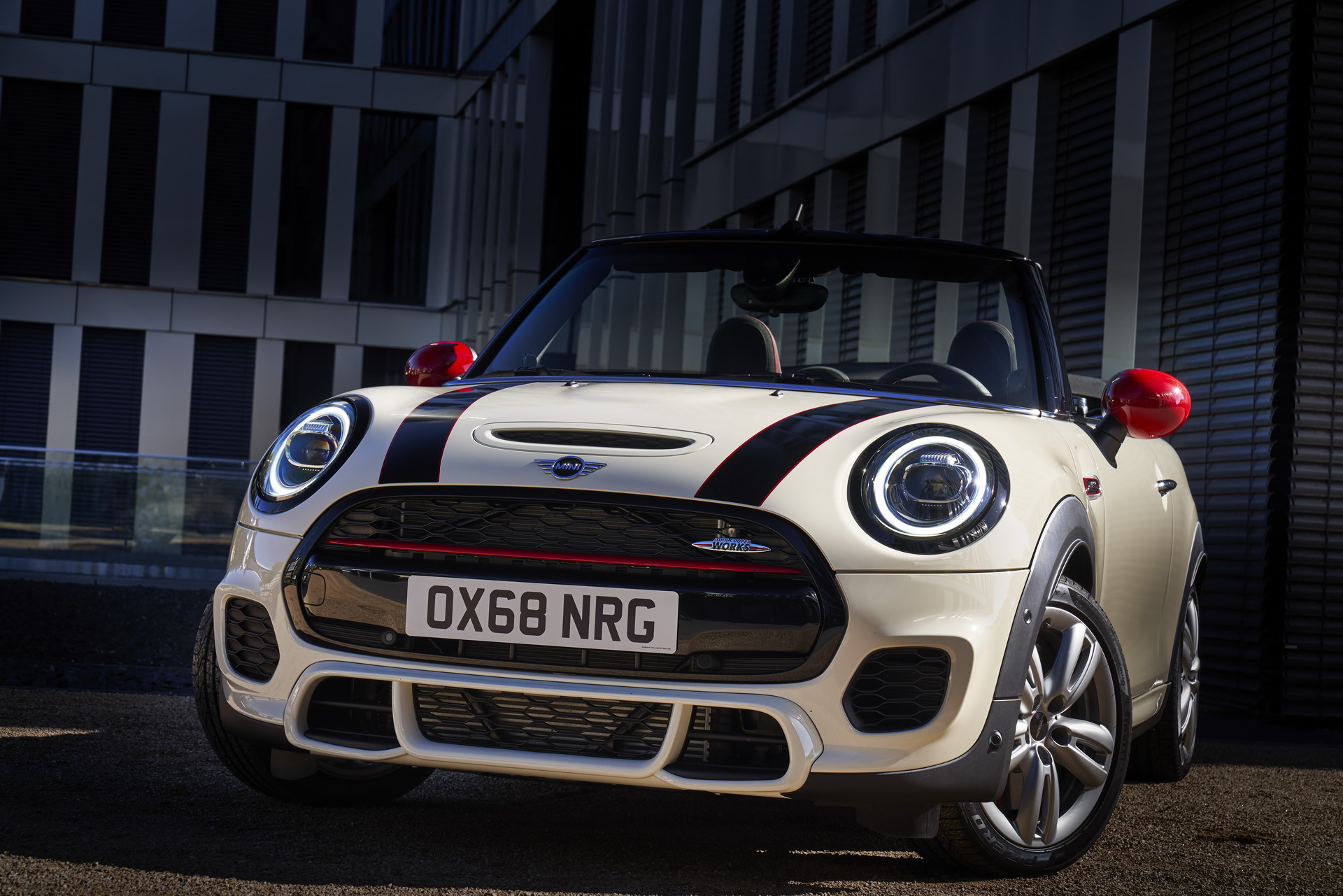 2019-Mini-Cooper-S-JCW-17 Mini Reveals Updated 2019 Cooper S JCW For Europe