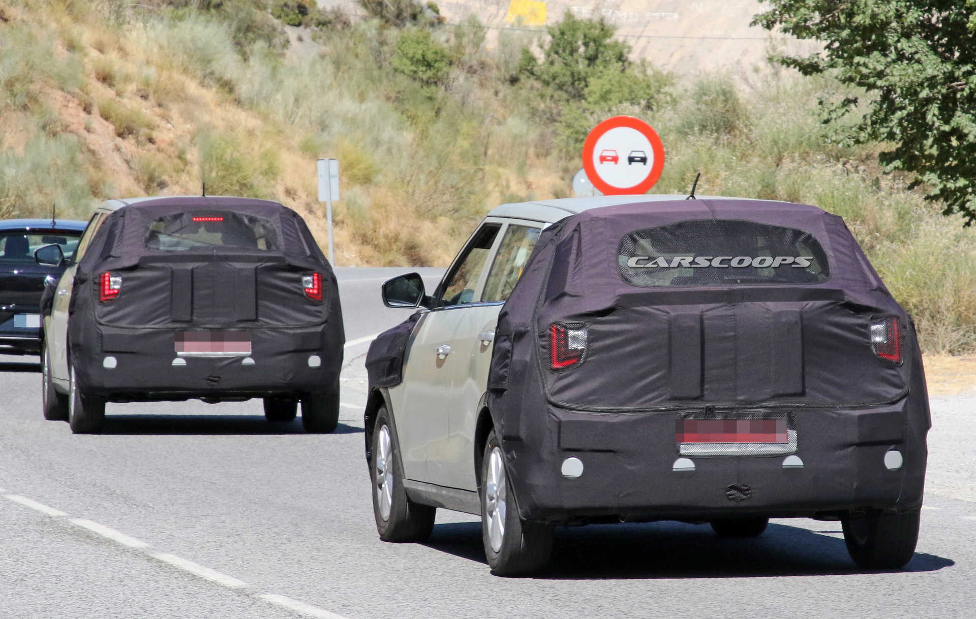 ssangyong tivoli facelift spy 12 Facelifted SsangYong Tivoli Getting Mild Visual Updates, Better Tech