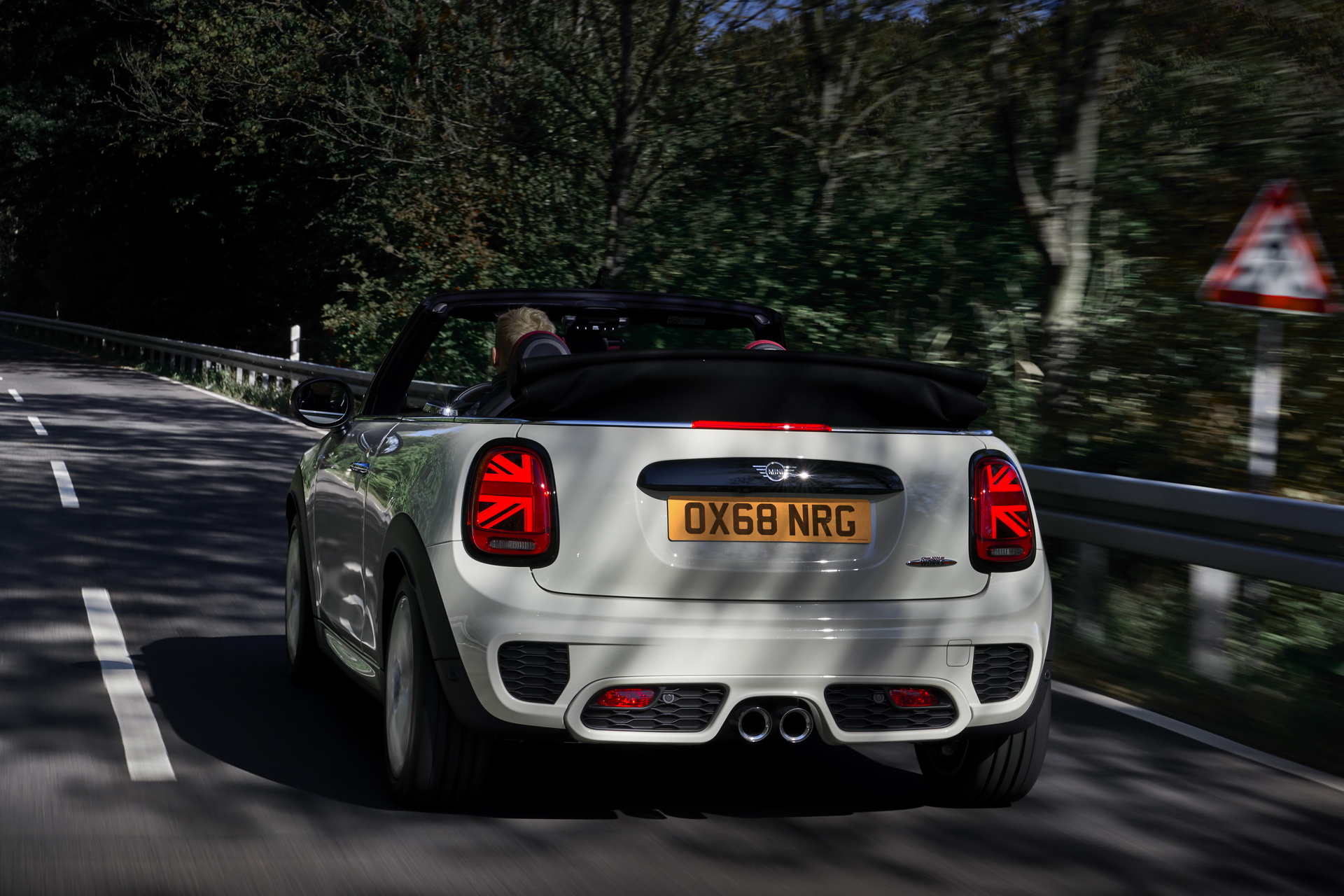 2019-Mini-Cooper-S-JCW-20 Mini Reveals Updated 2019 Cooper S JCW For Europe