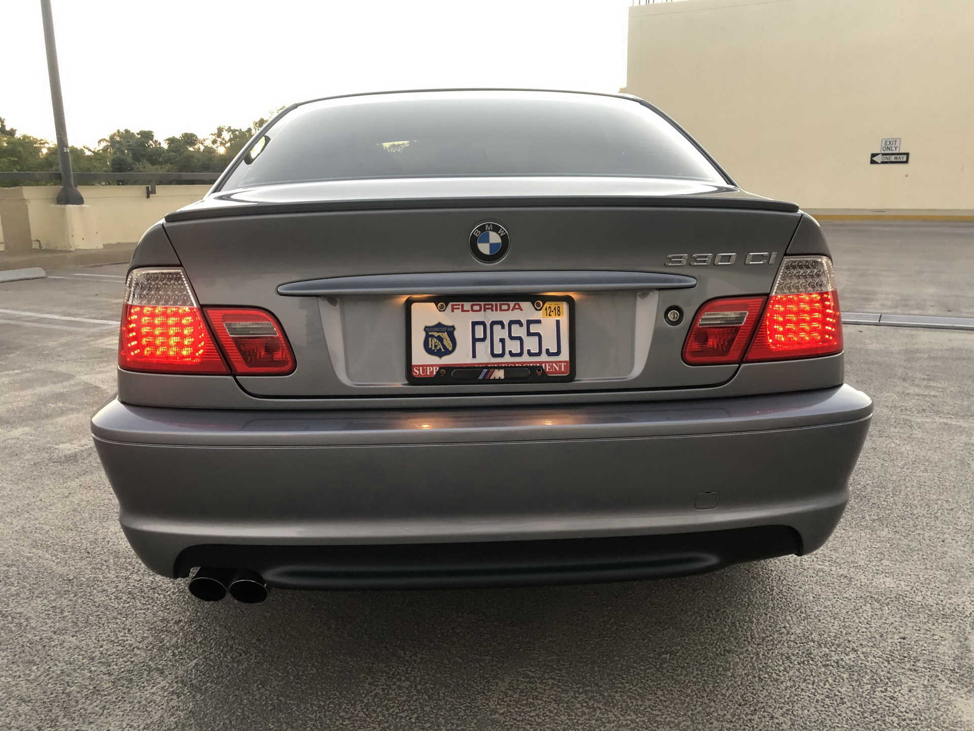 BMW-330ci-ZHP-02 Looking For The E46 Sweet Spot? 2004 BMW 330Ci ZHP Requires Your Attention