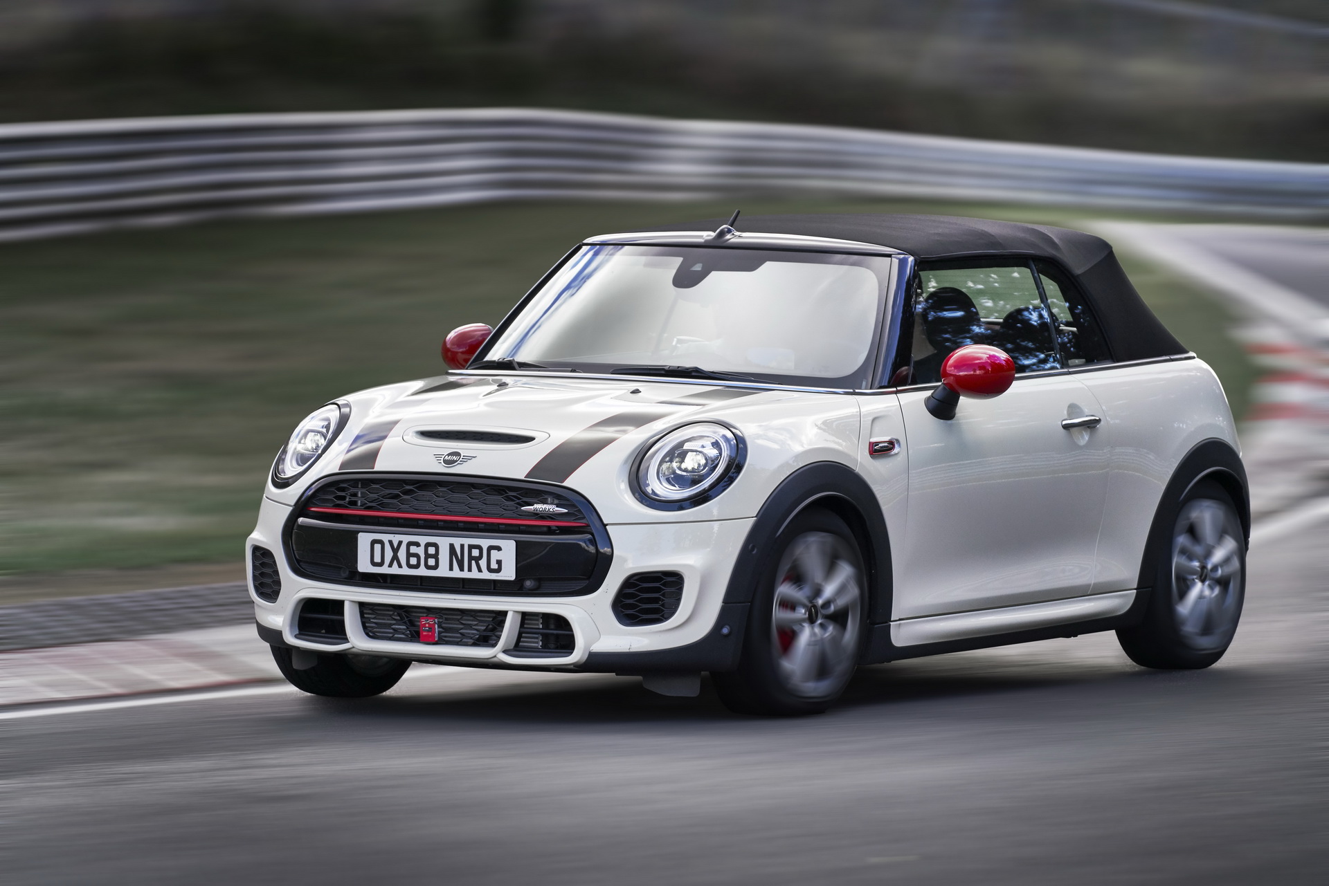 2019-Mini-Cooper-S-JCW-21 Mini Reveals Updated 2019 Cooper S JCW For Europe