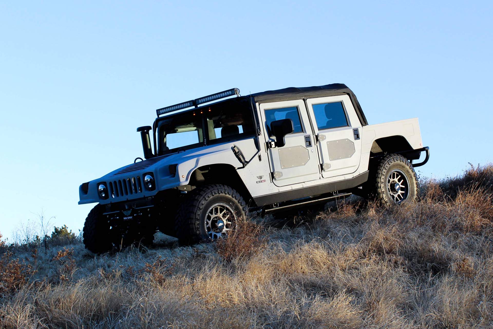 HUMMER 新品未使用 Mil-Spec Launch Edition #005 Might Be The Most Bespoke Hummer H1