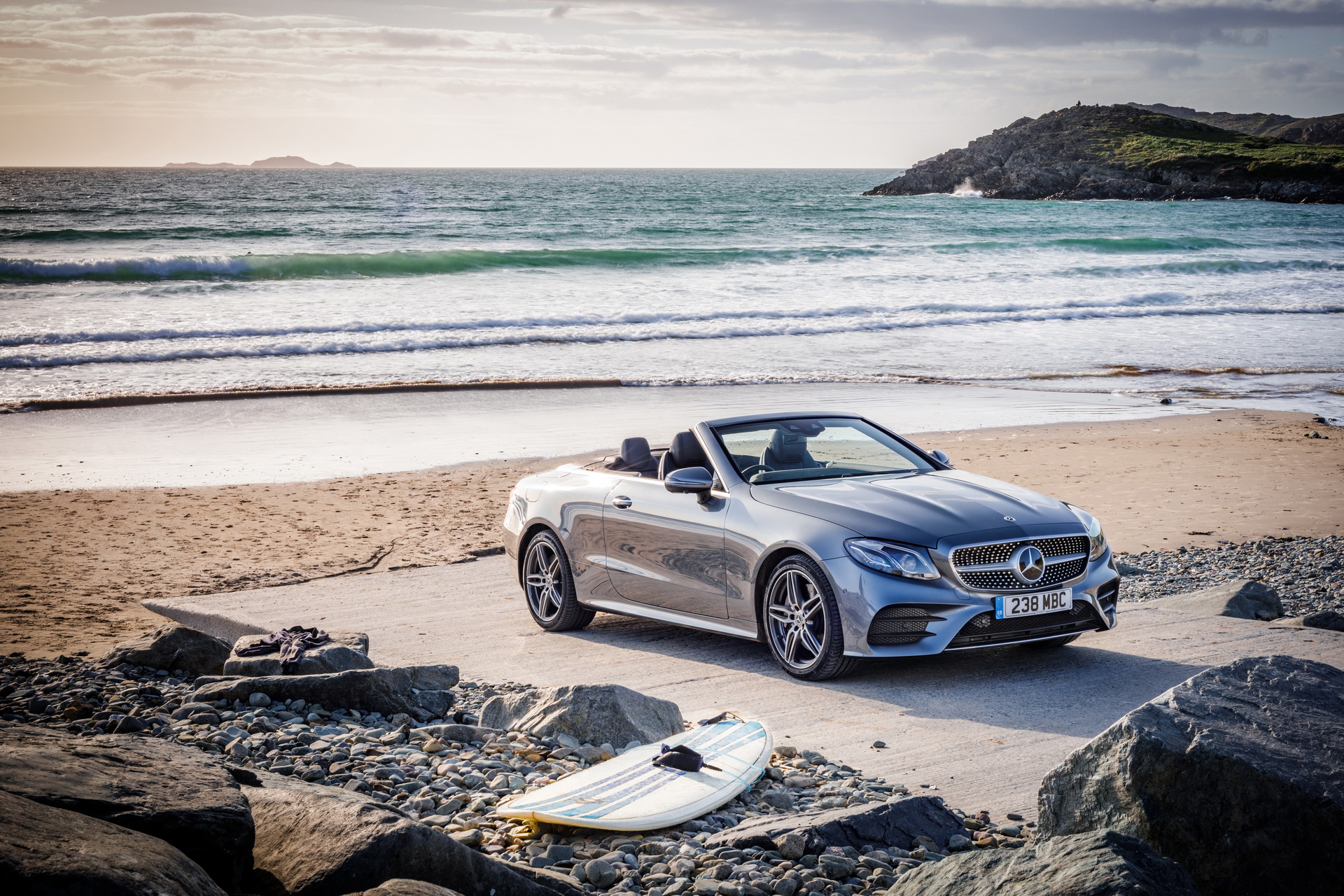 2019-Mercedes-E350-UK-05 2019 Mercedes E350 Coupe And Cabriolet Arrive In UK With 300HP Hybrid Powertrain