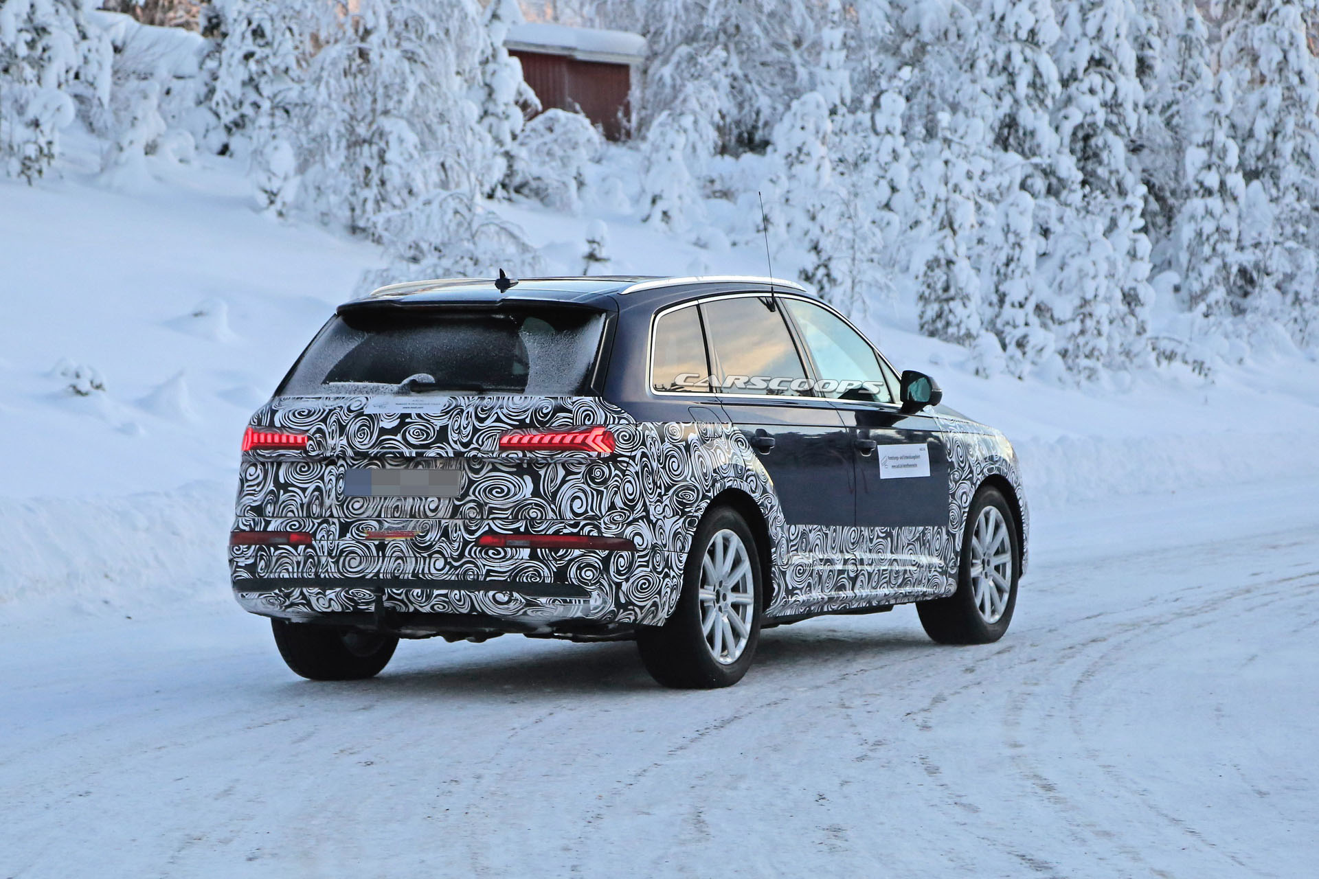 2020-Audi-Q7-SQ7-Facelift-16 2020 Audi Q7 Facelift Spotted Testing On Cold-Weather Conditions