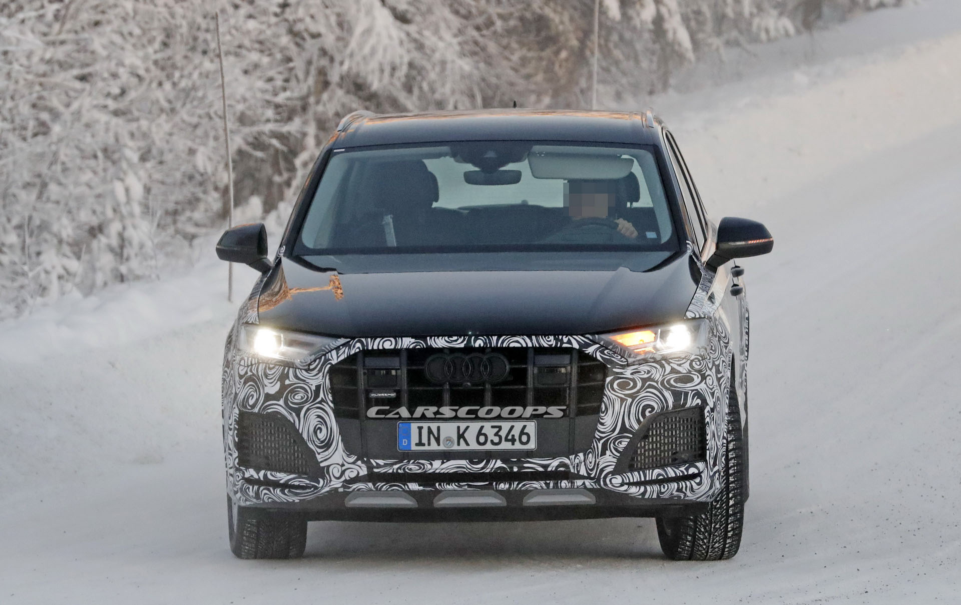 2020-Audi-Q7-SQ7-Facelift-28 2020 Audi Q7 Facelift Spotted Testing On Cold-Weather Conditions