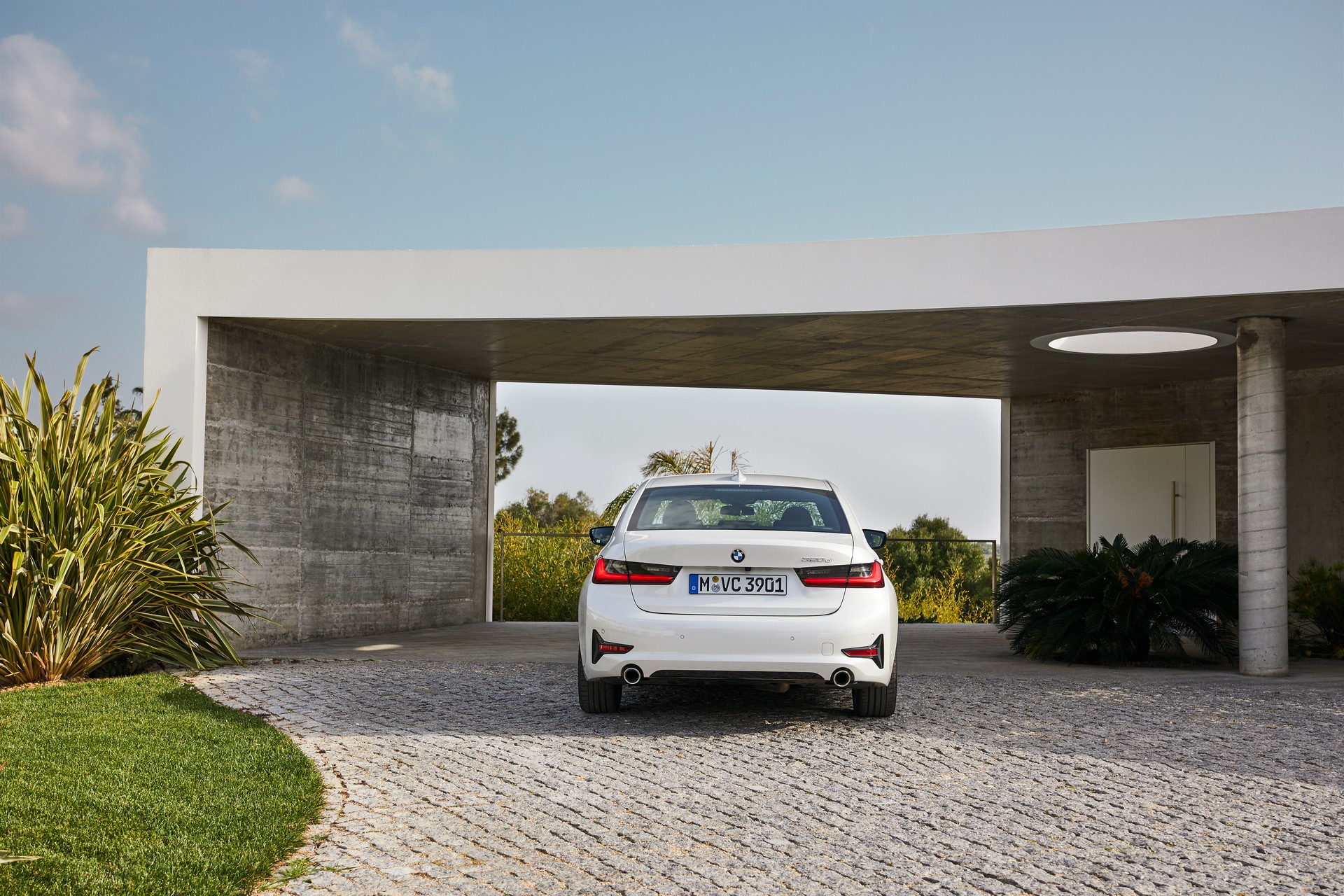 2019 BMW 3-Series-82 First 2019 BMW 3-Series Reviews Are Out (Plus 300+ Photos)