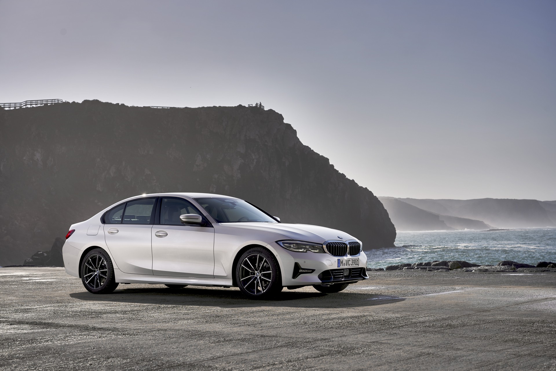 2019 BMW 3-Series-7 First 2019 BMW 3-Series Reviews Are Out (Plus 300+ Photos)