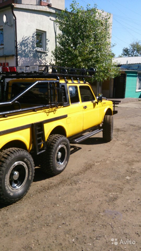 lada niva 6x6 8 Custom Lada Niva 6×6 Pickup Is A Poor Man’s Mercedes-AMG G63 6×6