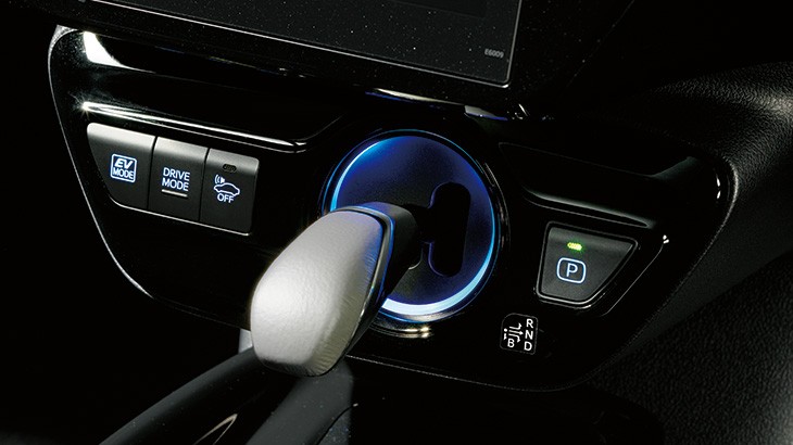 Modellista Toyota Prius-21 Modellista Brings The Bling To Facelifted Toyota Prius