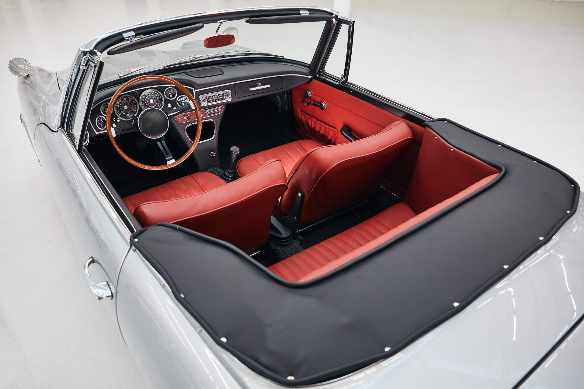 1967 BMW 1600 GT Convertible by Frua 11 BMW Resurrects One-Off 1600 GT Convertible From 1967