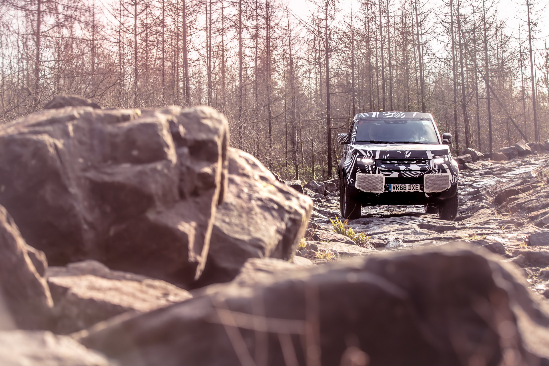 2020 Land Rover Defender Reborn As A Modern 4×4 With Advanced Tech