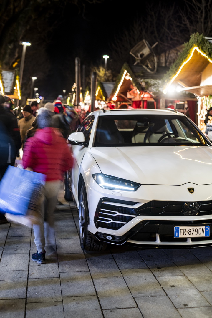 lamborghini urus lm002 56 Lamborghini Urus Convoy Embarks On Special Journey, LM002 Leads The Pack