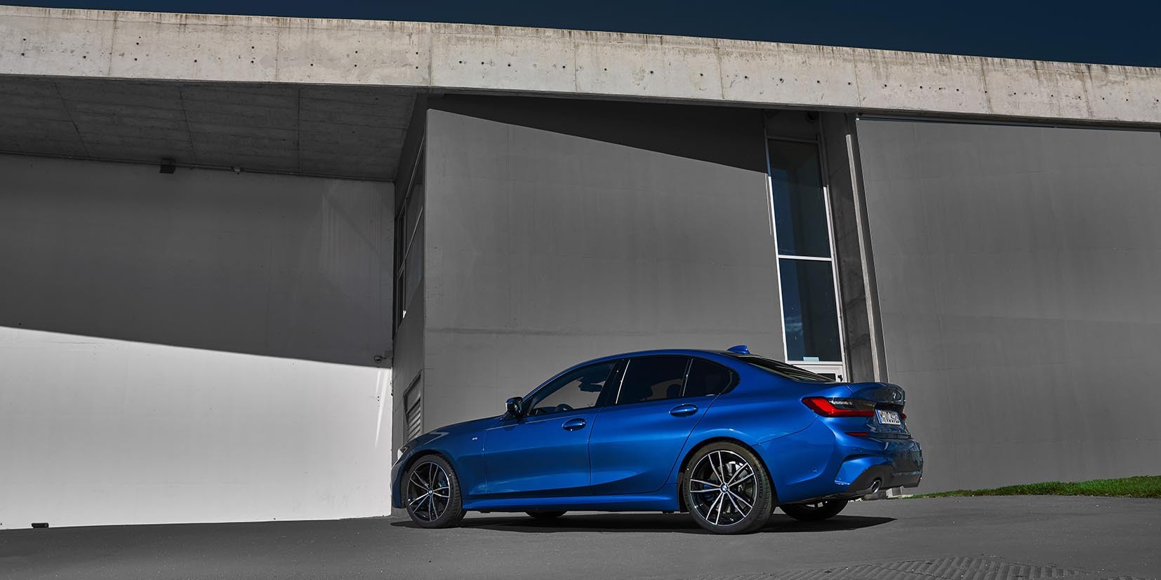 2019 BMW 3-Series-316 First 2019 BMW 3-Series Reviews Are Out (Plus 300+ Photos)