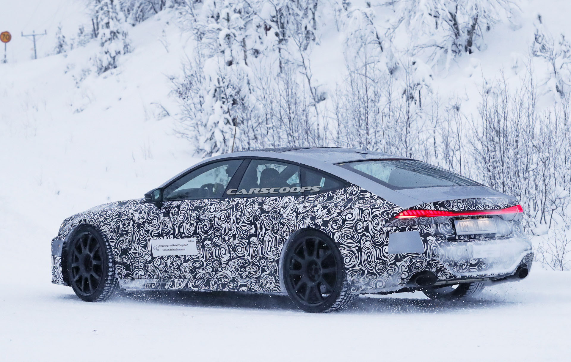 2019-Audi-RS7-Scoop-26 2020 Audi RS7 Spotted Near The Arctic Circle, Will Get Over 600-HP